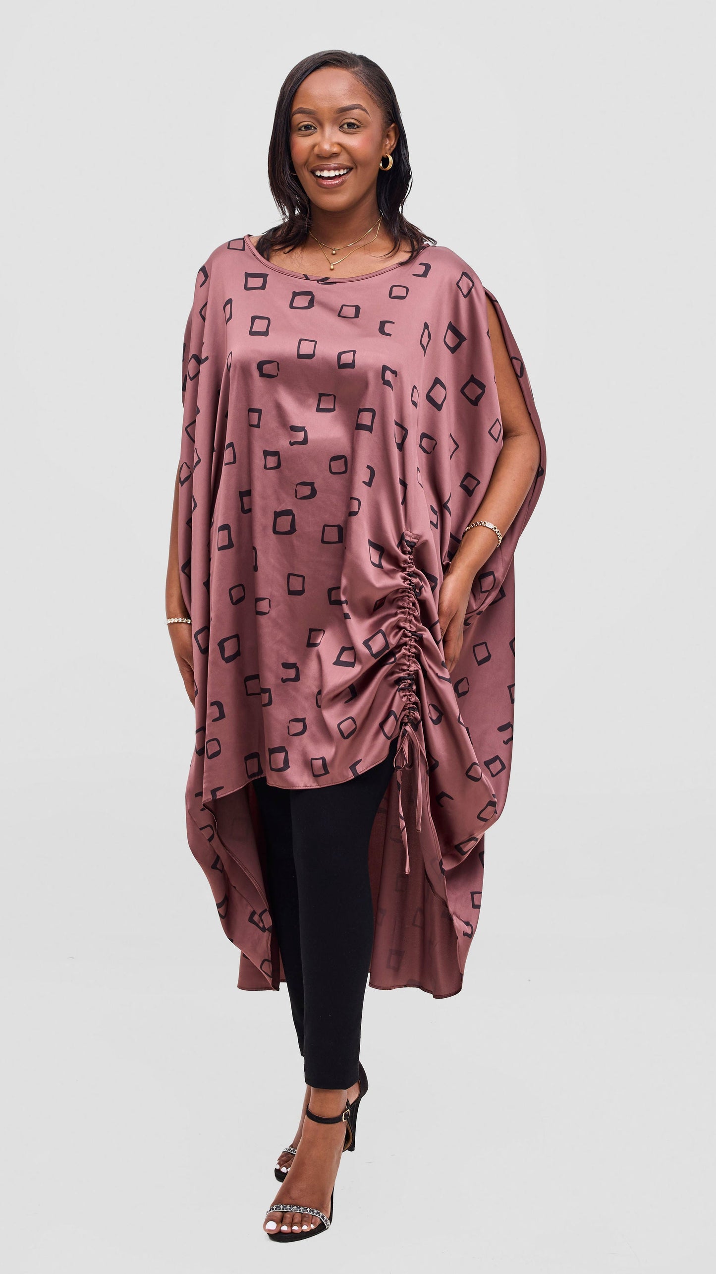 Vivo Samira Drawstring Top - Black / Light Taupe Nita Print