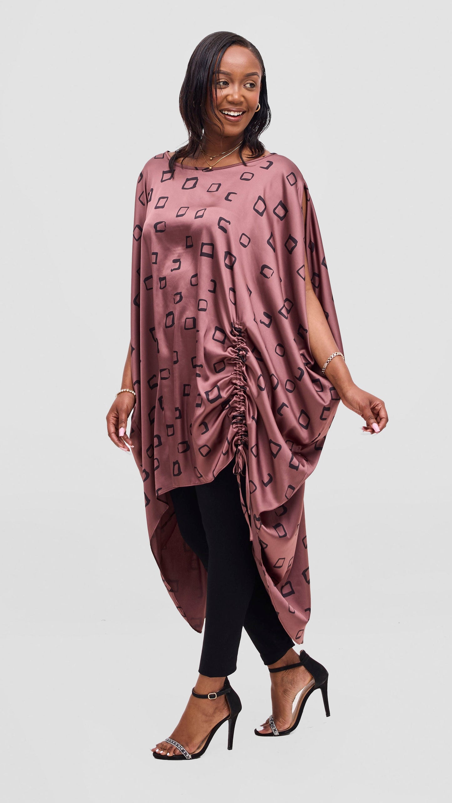 Vivo Samira Drawstring Top - Black / Light Taupe Nita Print