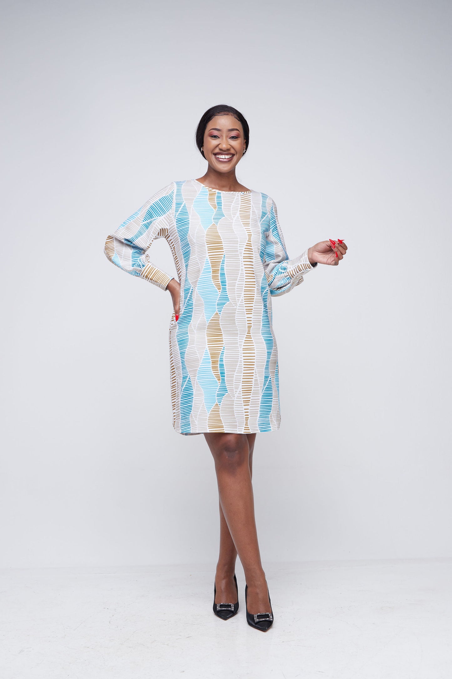 Vivo Tatili Cuffed Bishop Sleeve Shift Dress - Teal / Taupe Abstract Print