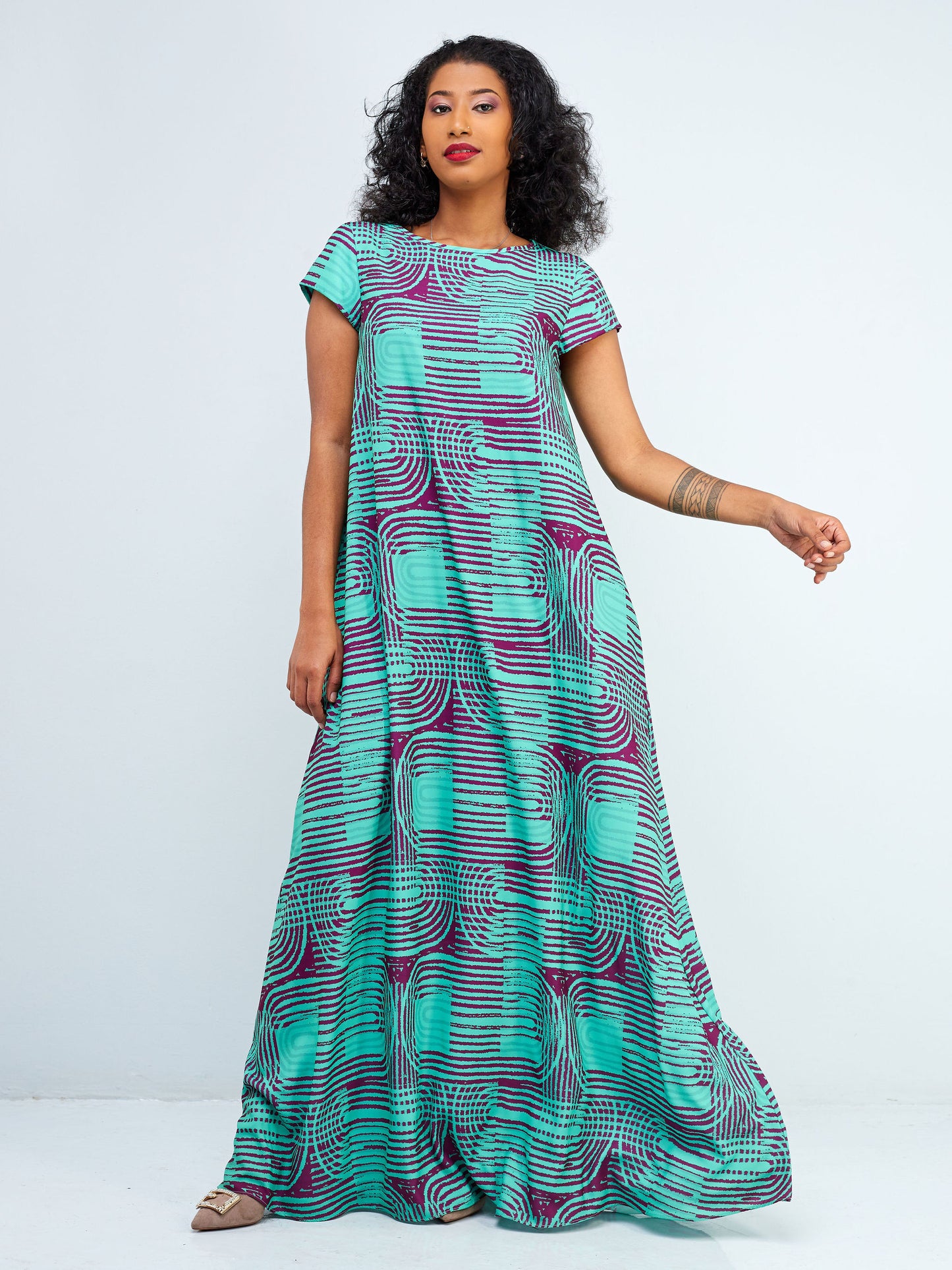 Vivo Basic Cap Sleeve Tent Maxi Dress - Green / Purple Abstract Print