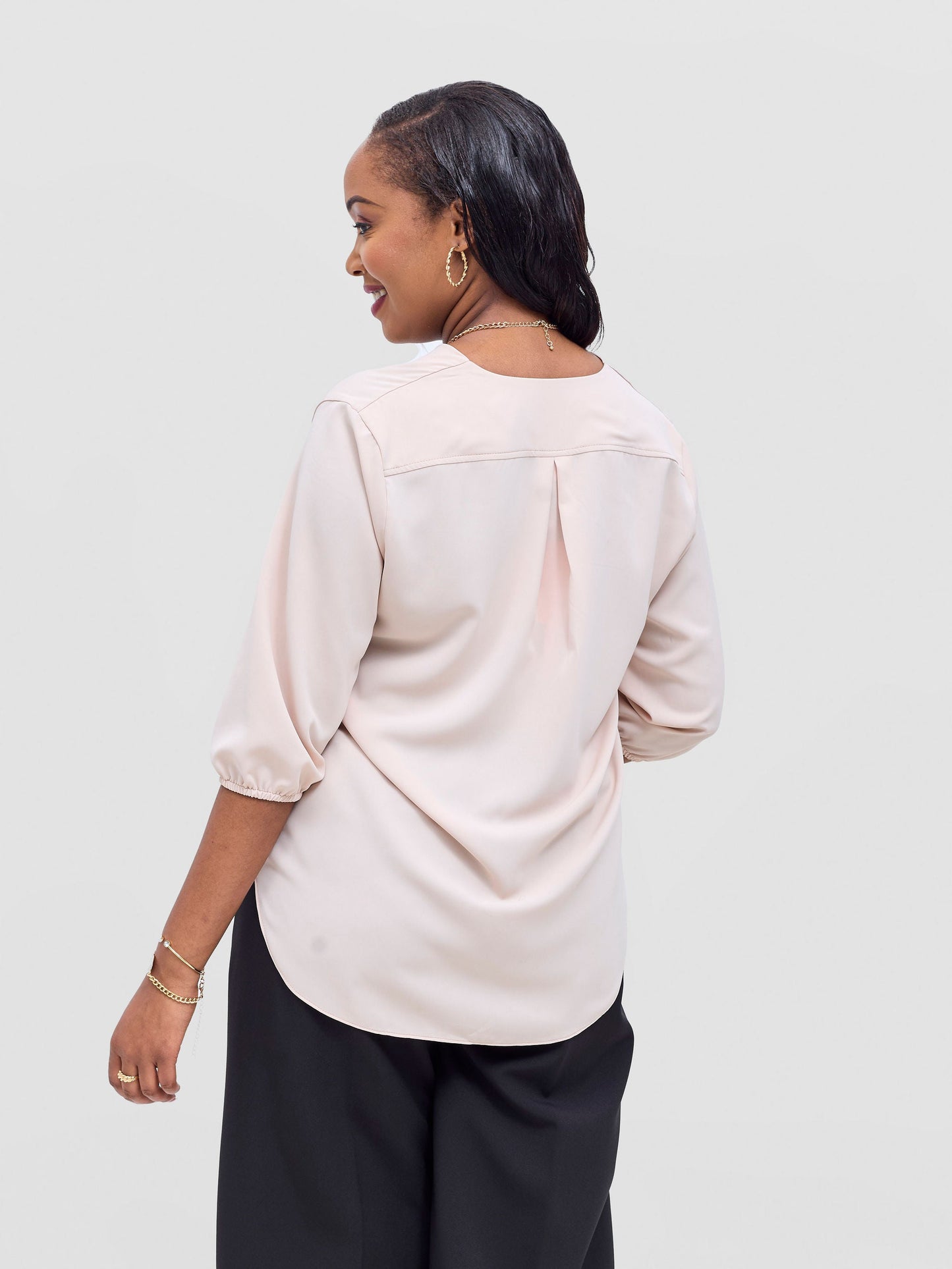 Vivo Dua 3/4 Sleeved V Neck Shirt - Taupe
