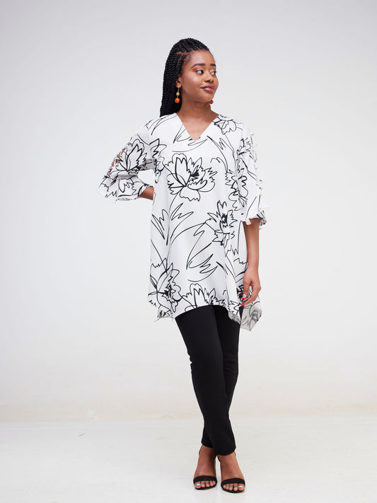 Vivo Dali 3/4 Cut Out Sleeve Top - White / Black Abstract Print