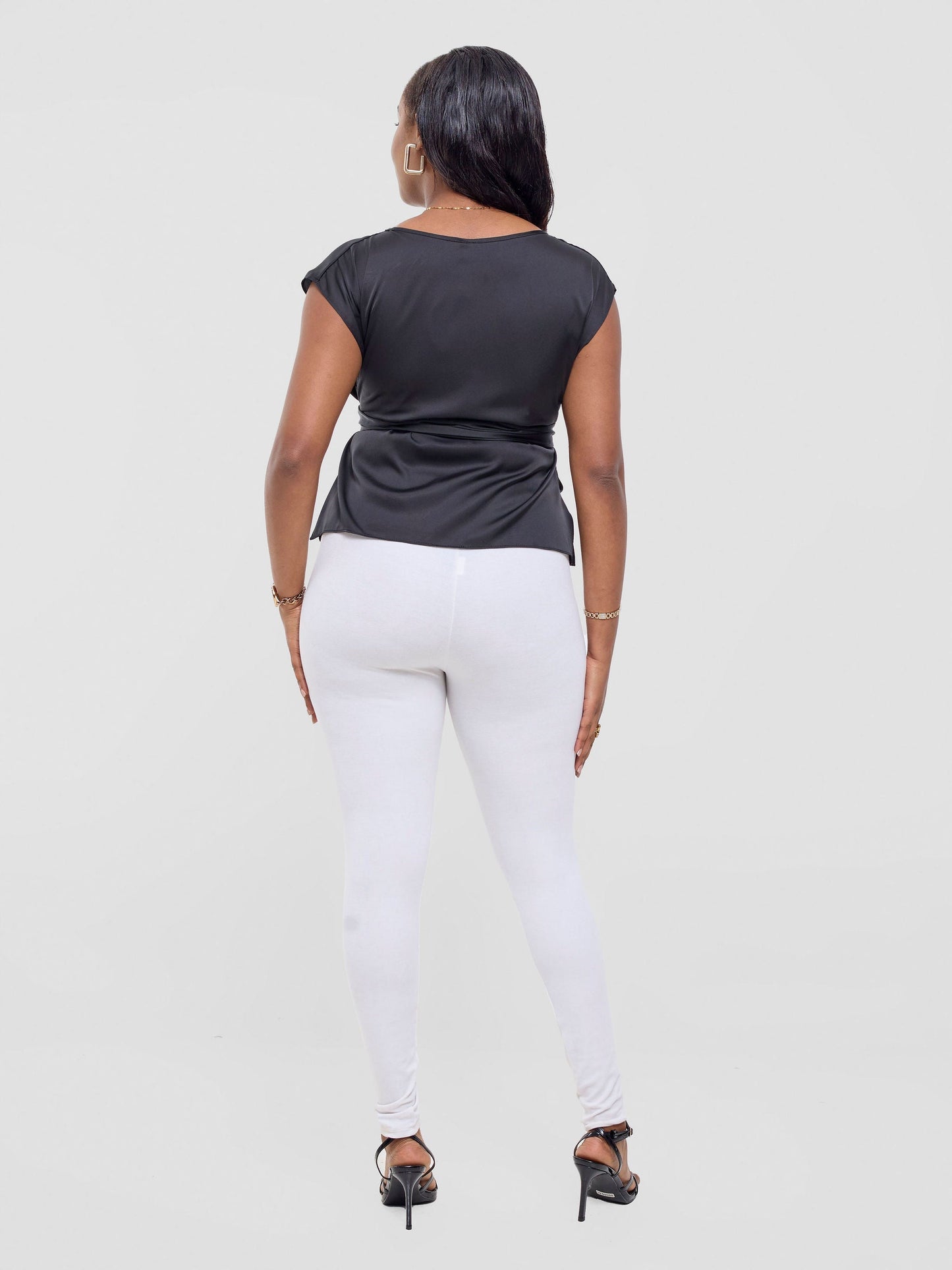 Vivo Yene Front Tie Top - Black
