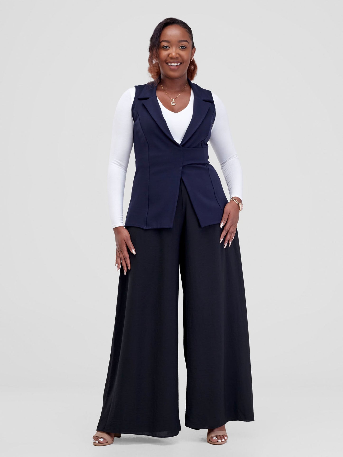 Vivo Tande Sleeveless Blazer - Dark Navy