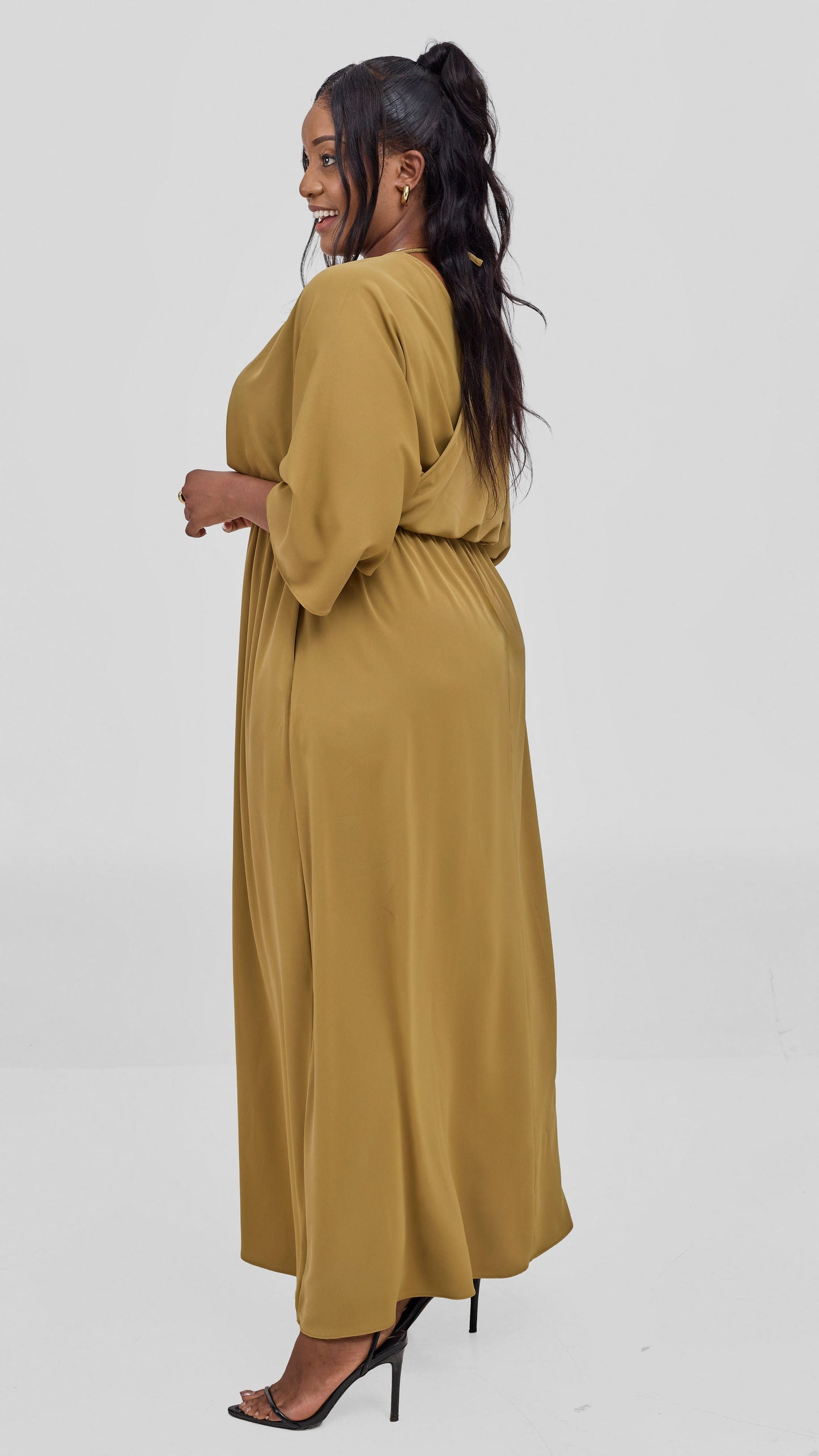 Vivo Iyana Shirred waist Maxi Dress - Light Olive