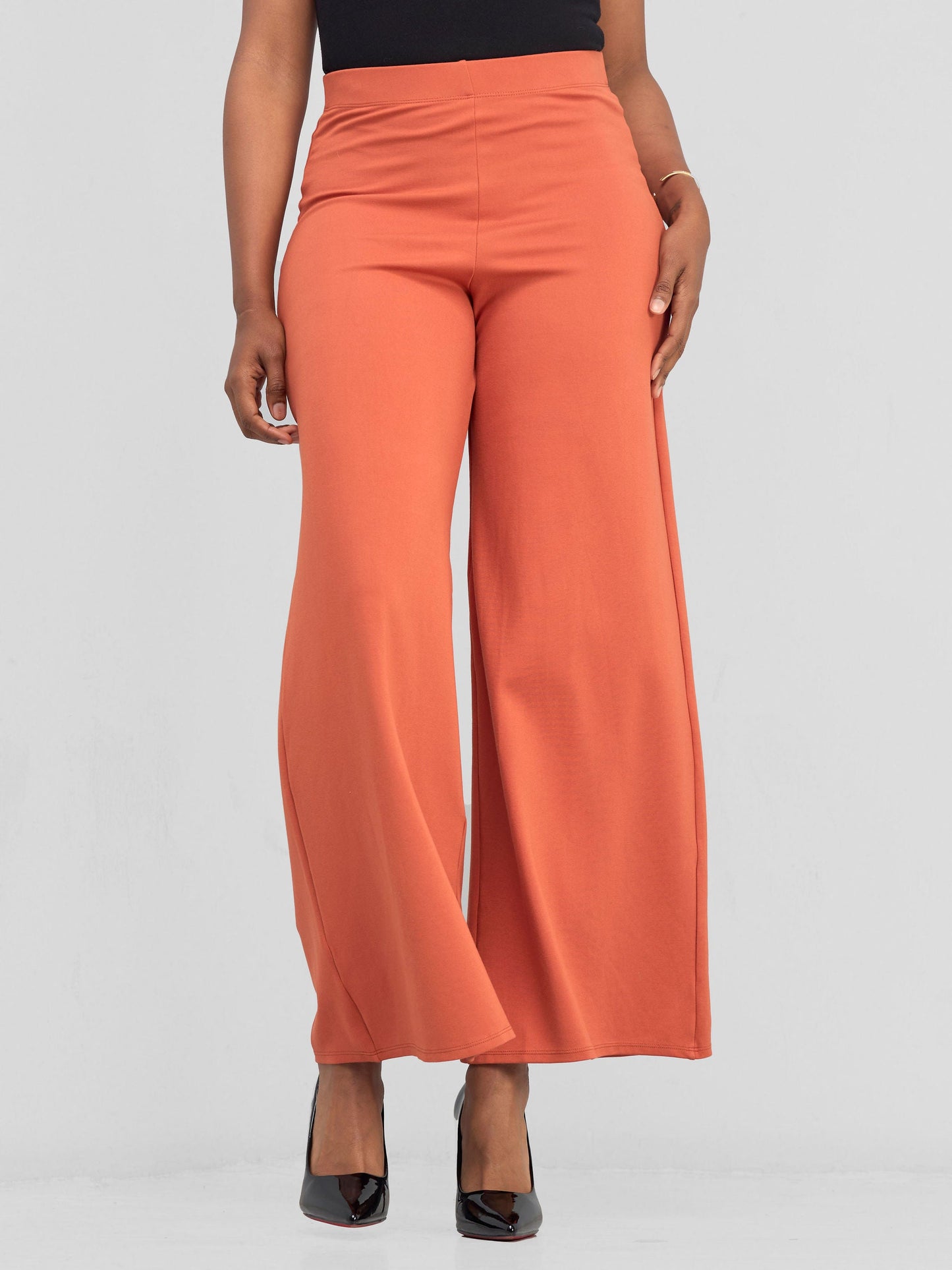 Vivo Upe Wide Leg Pants - Rust
