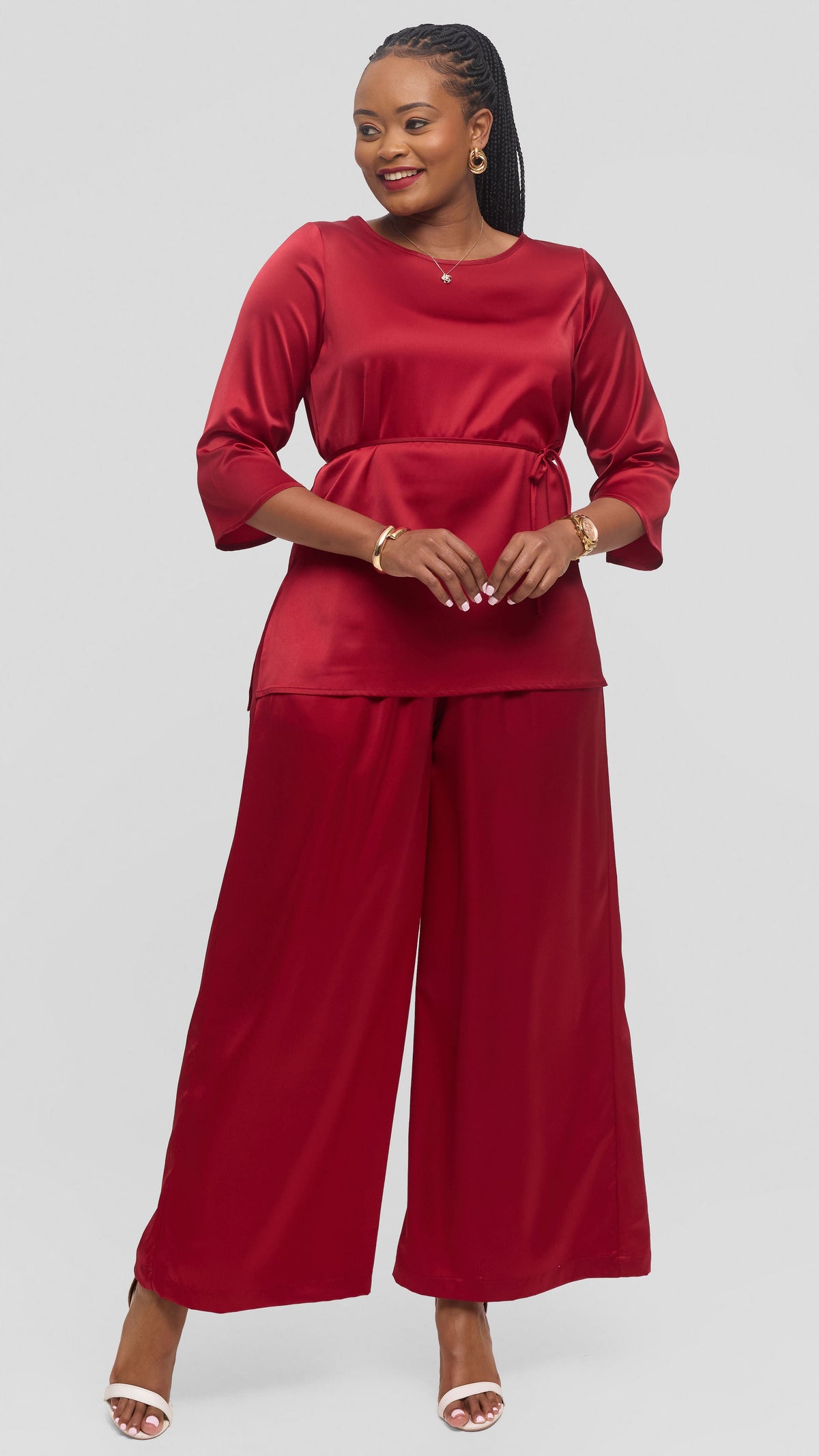Vivo 3/4 Sleeve Side Slit Top in Satin - Dark Red