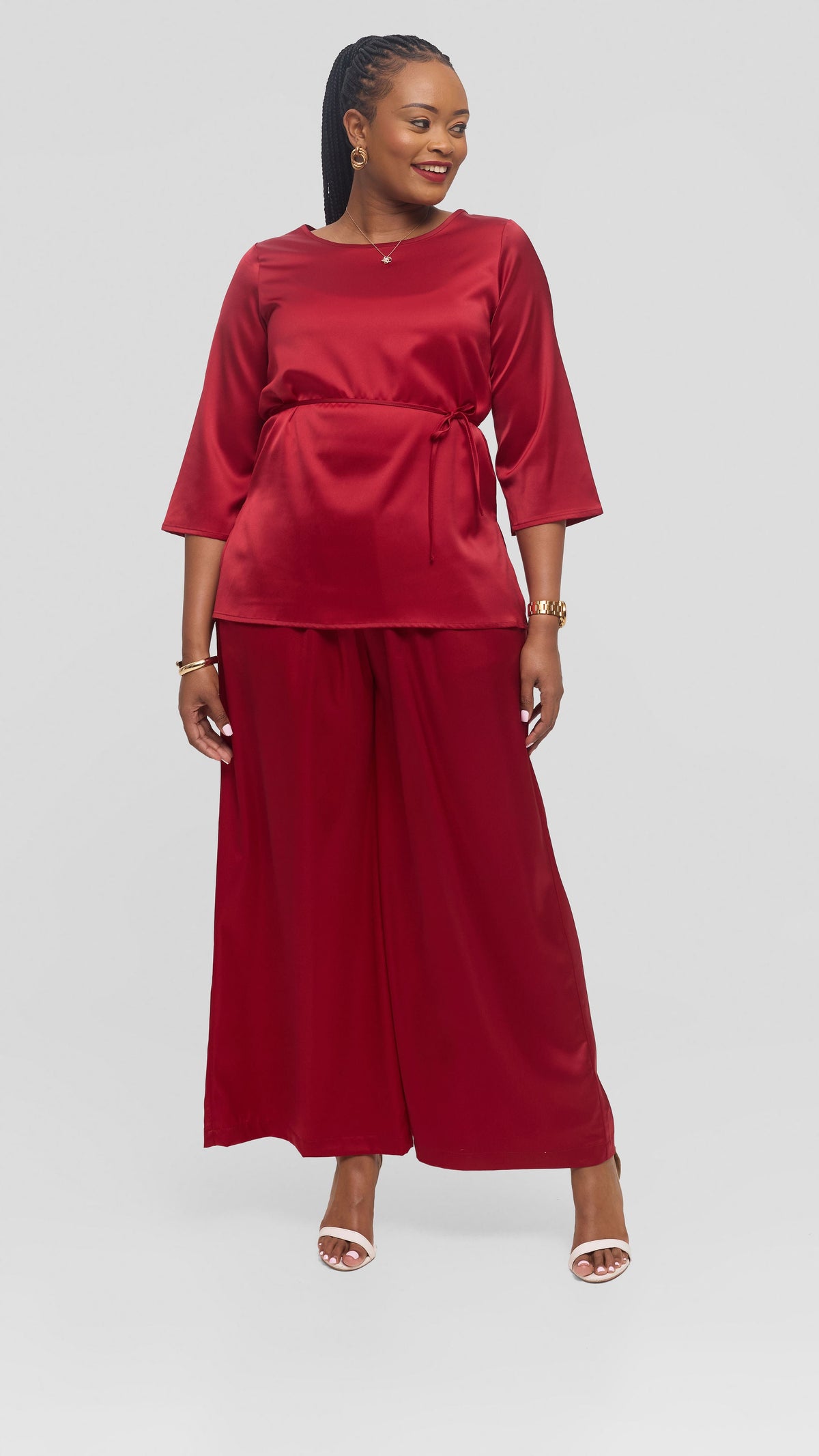 Vivo 3/4 Sleeve Side Slit Top in Satin - Dark Red