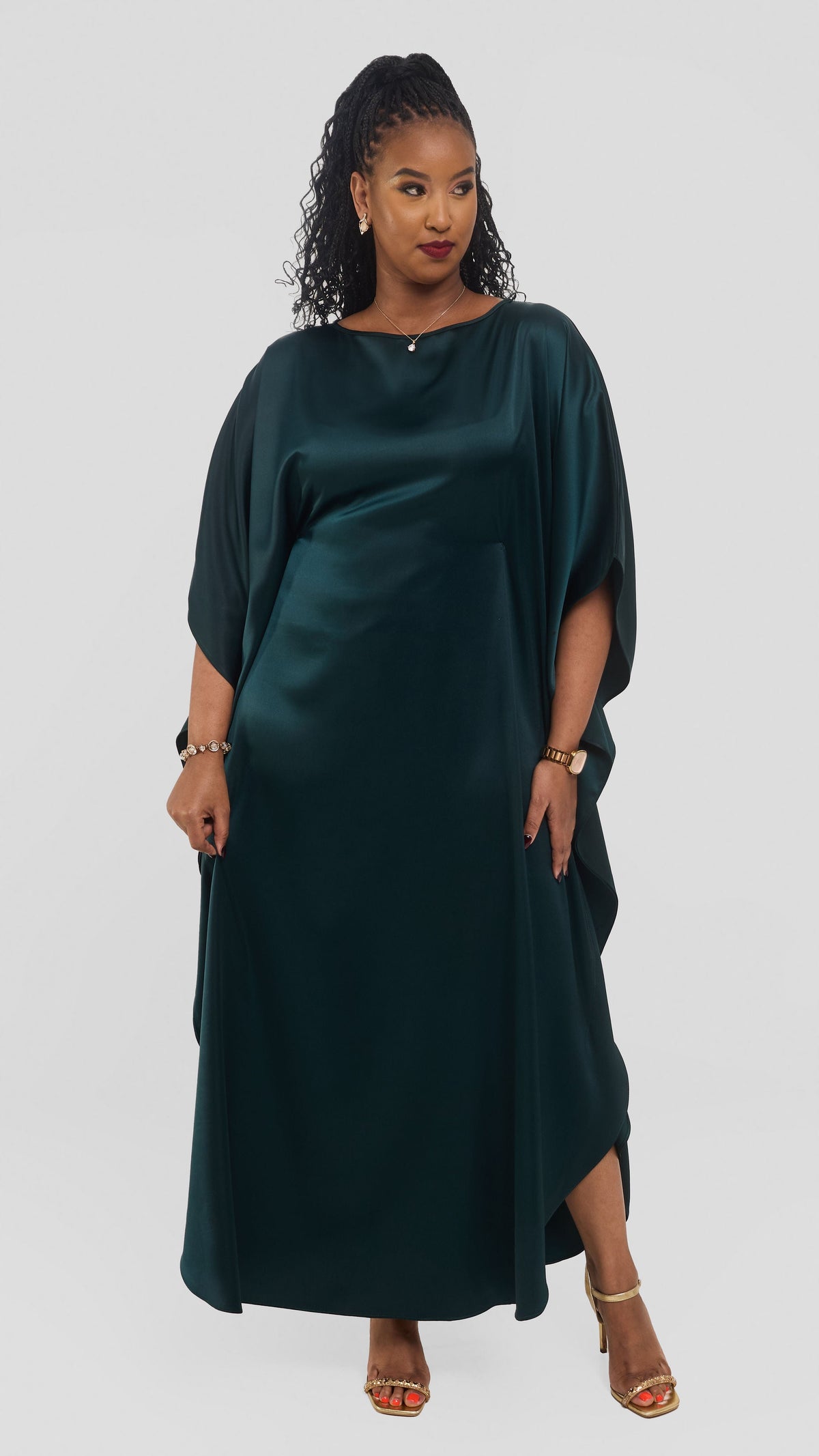 Vivo Round Neck Maxi Kaftan in Satin - Dark Green