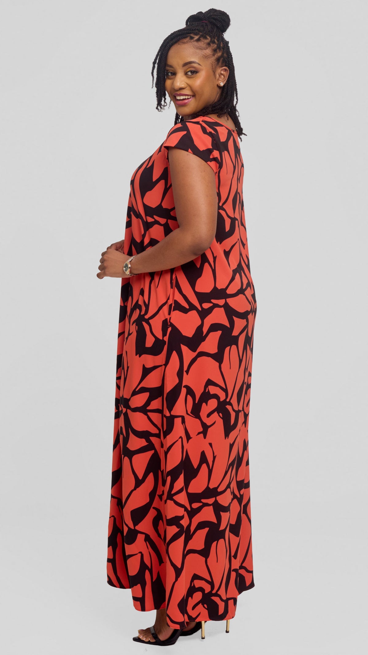 Vivo Sakari Cap Sleeve Maxi Dress in Crepe - Rust / Black Zania Print