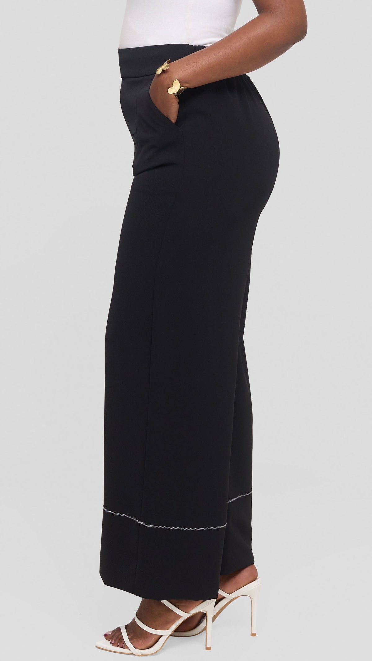 Vivo Contrast Stitch Wide Leg Pants in Twill - Black