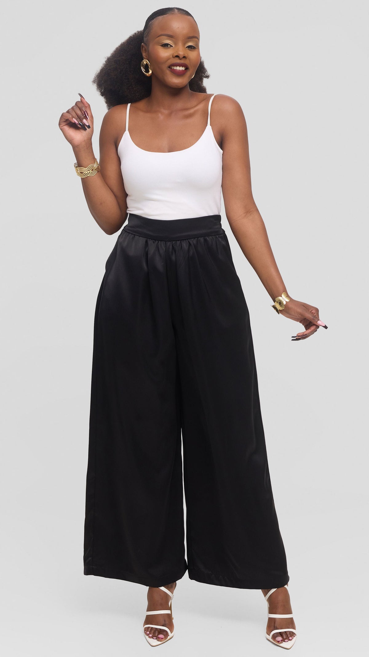 Vivo Gathered Waist Pants in Satin - Black