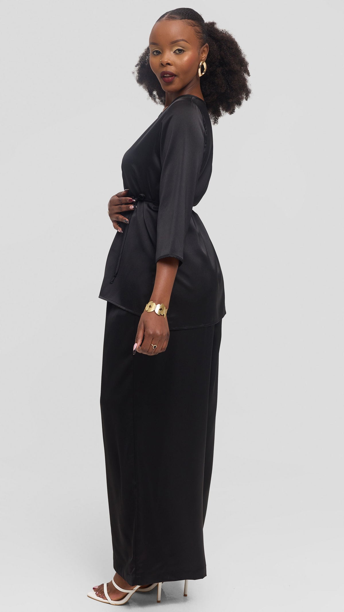 Vivo Gathered Waist Pants in Satin - Black