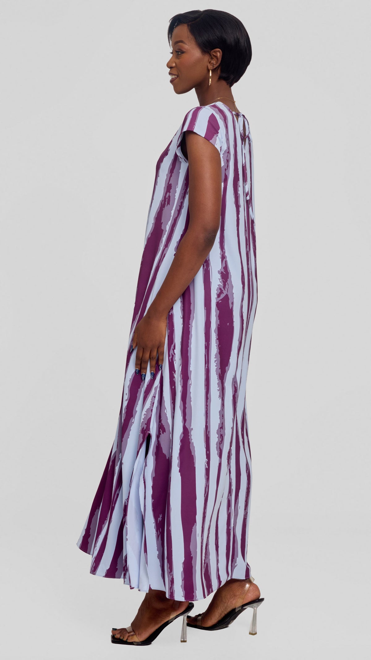 Vivo Kani Cap Sleeve Maxi Dress in Textured Crepe -  Light Blue / Mulberry Tamasha Print