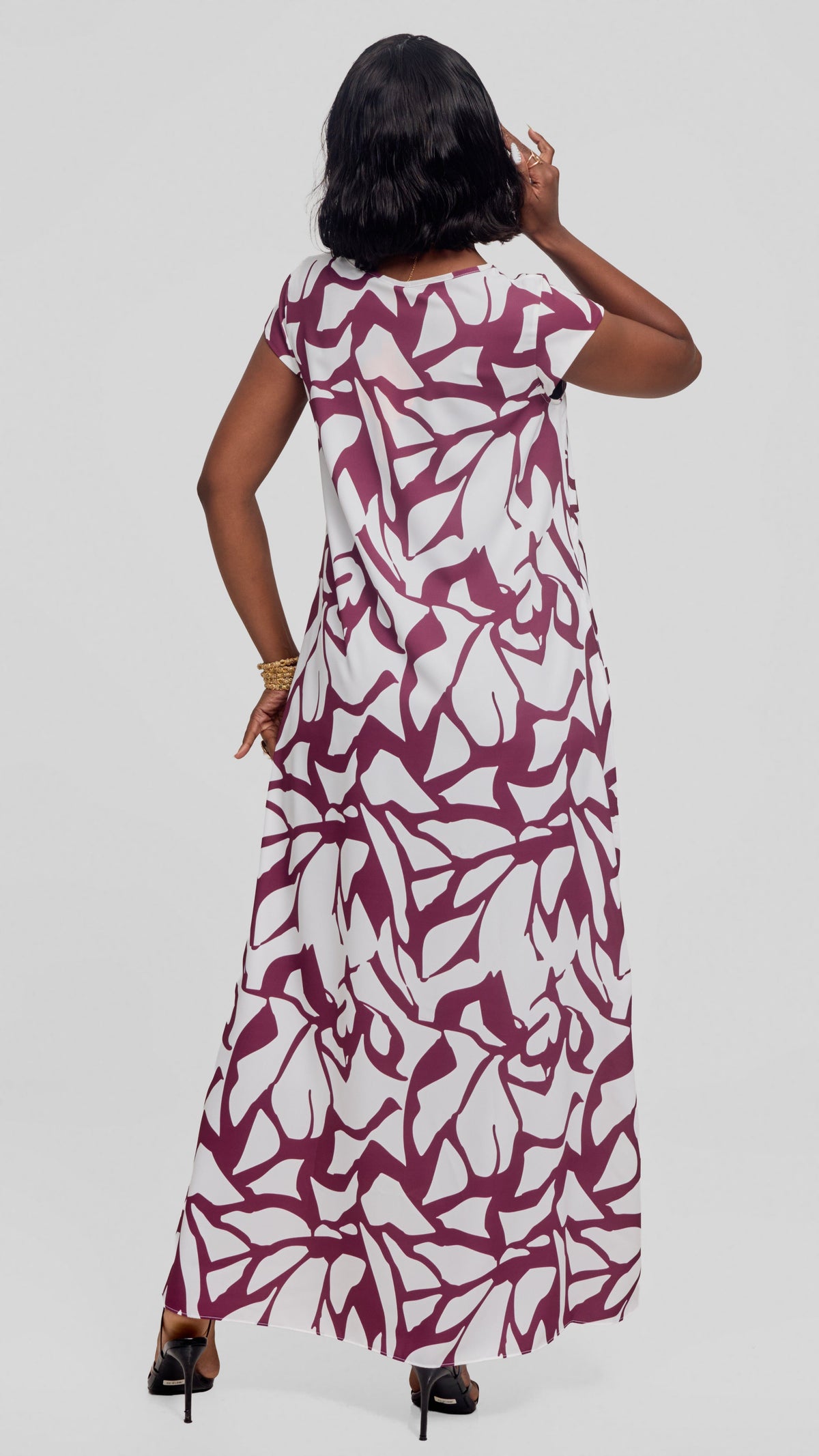 Vivo Sakari Cap Sleeve Maxi Dress in Crepe - White Mulberry  Zania Print