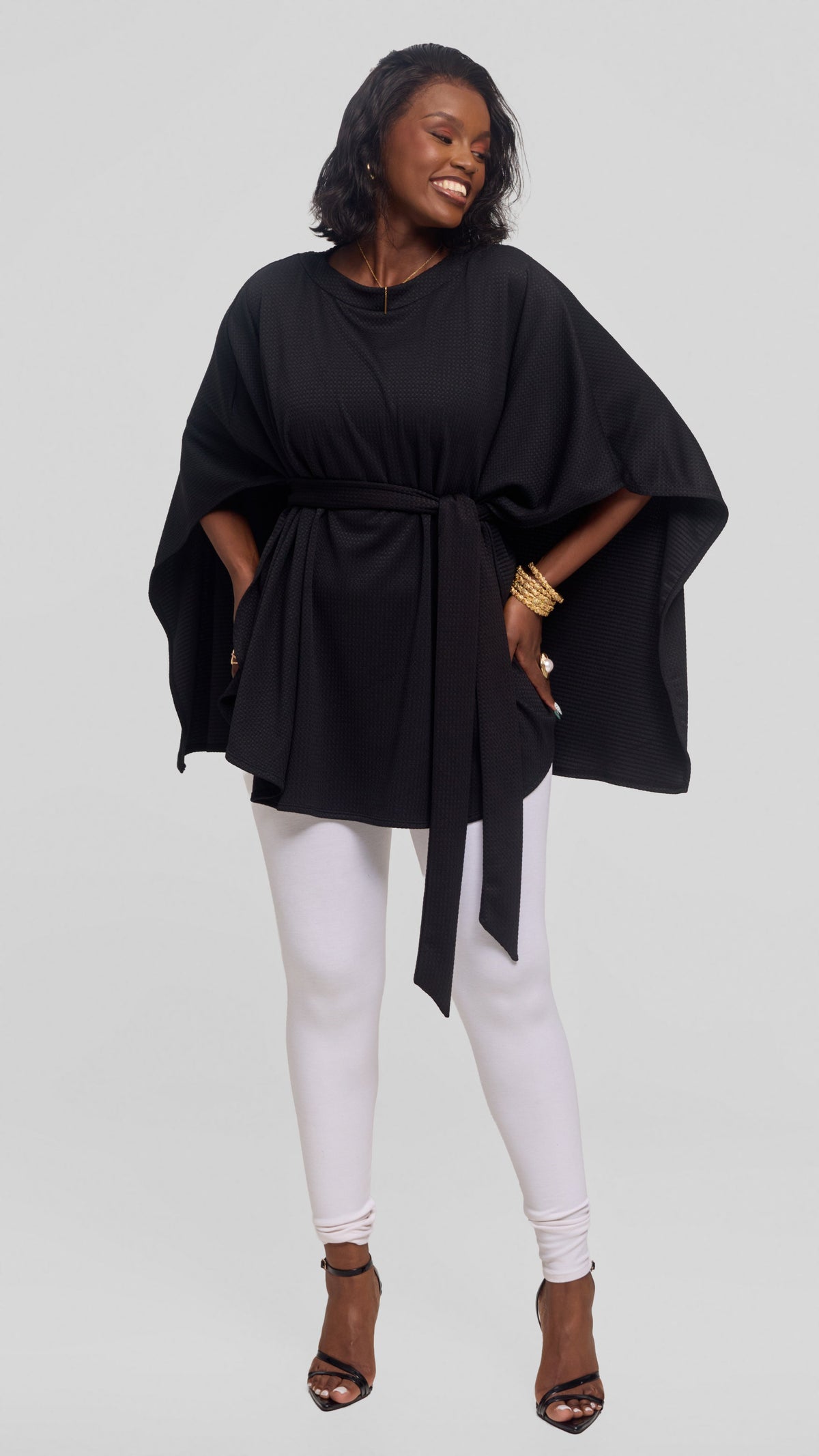 Vivo Cape Poncho in Stretch Rib - Black