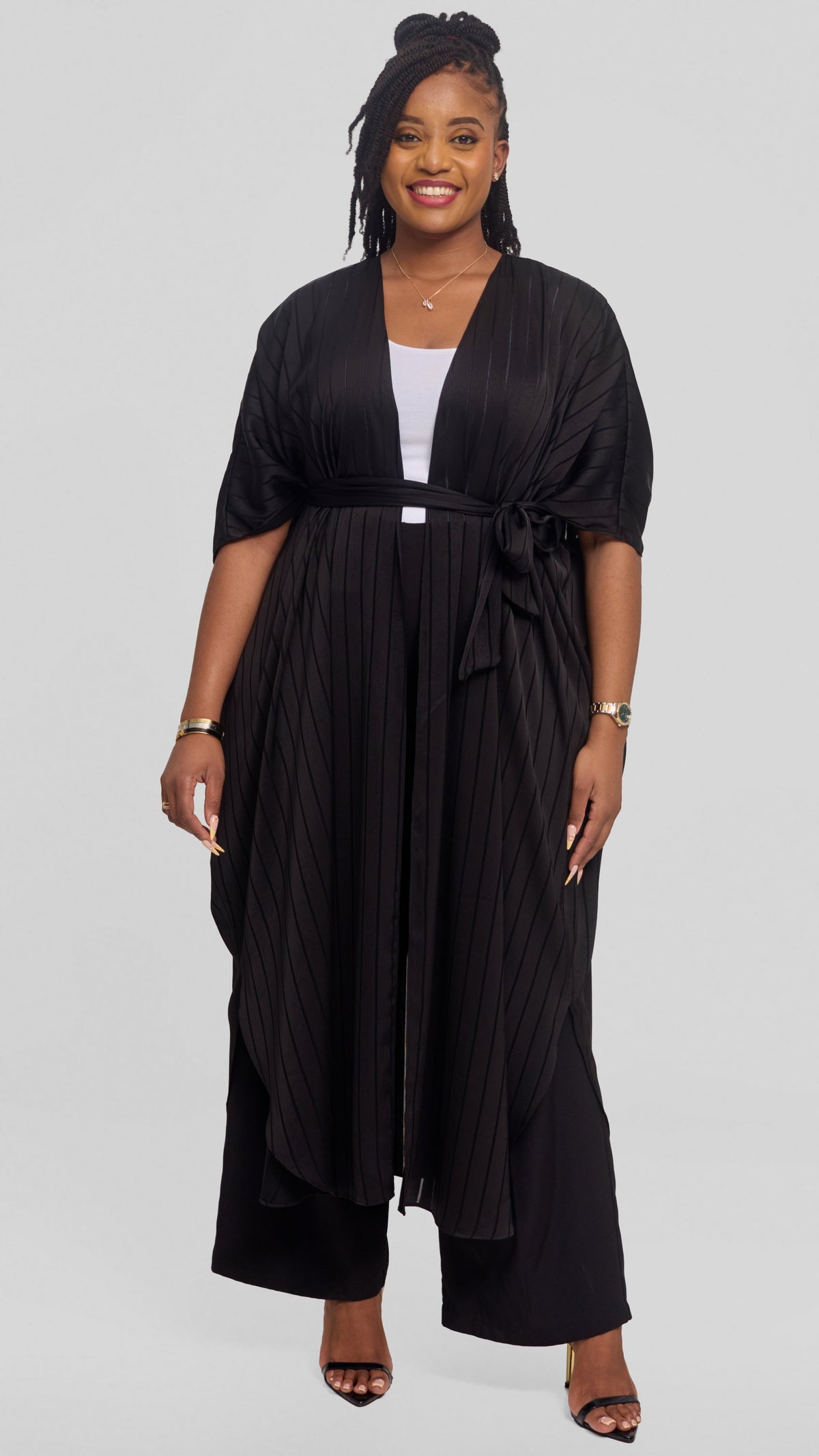 Vivo Scalloped Kimono in Stripped Crepe - Black