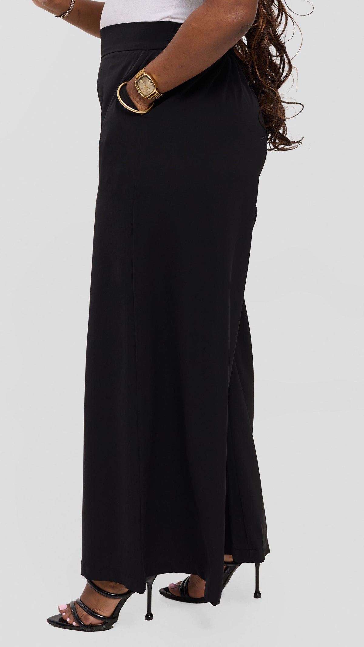 Vivo Liora Wide Leg Pants in Crepe - Black