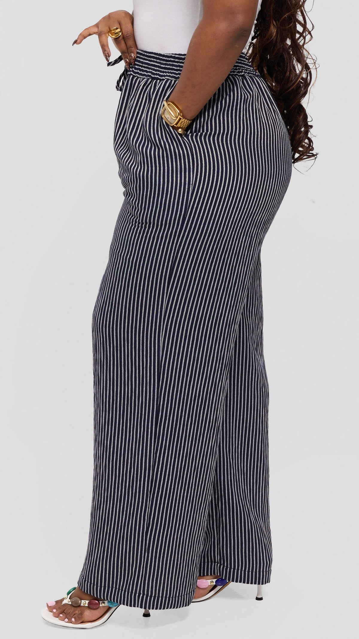 Vivo Drawstring Wide Leg Pants in Crepe - Navy Blue / White Stripes