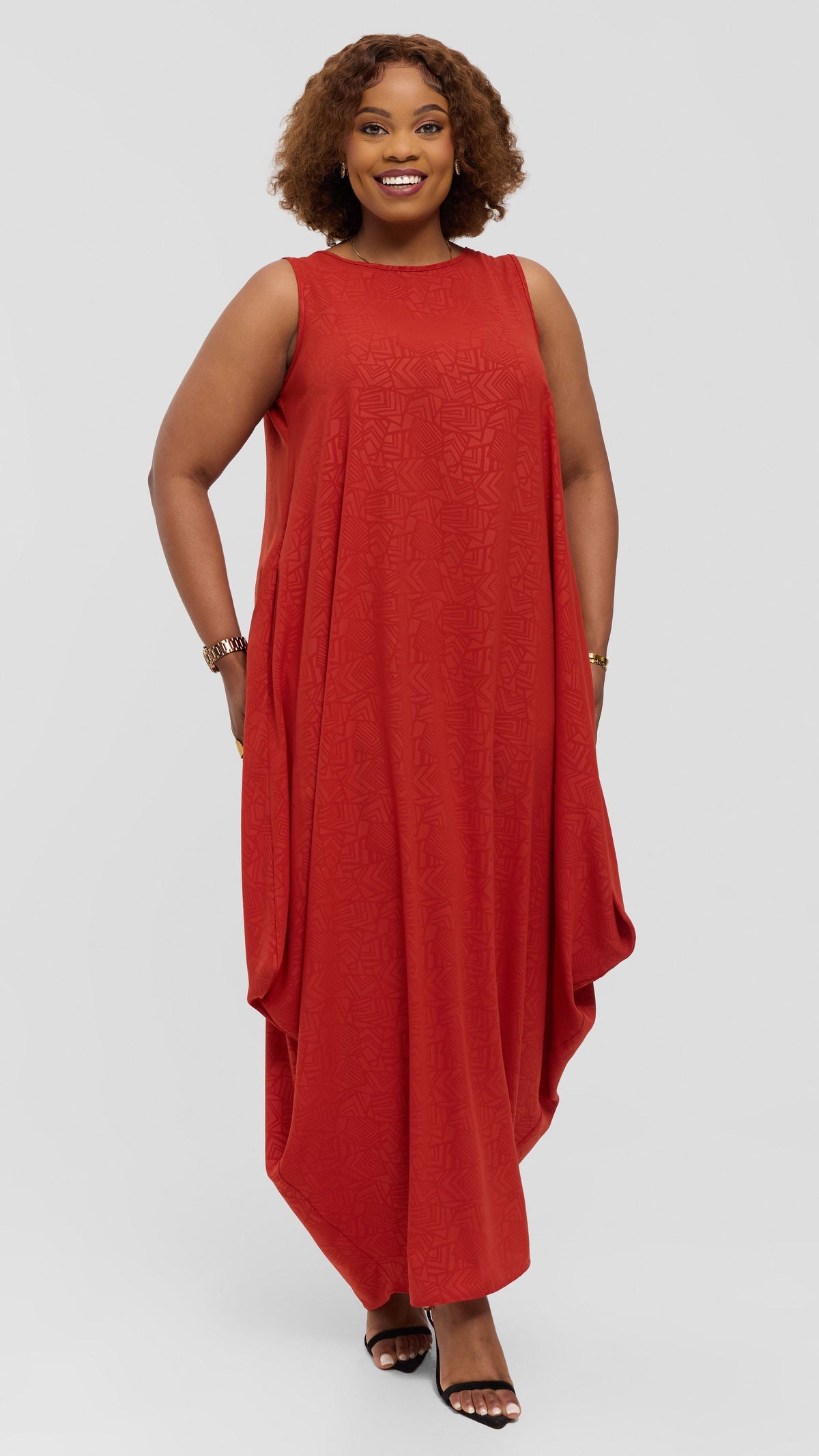 Vivo Seli Maxi Dress in Crepe - Rust Geometric