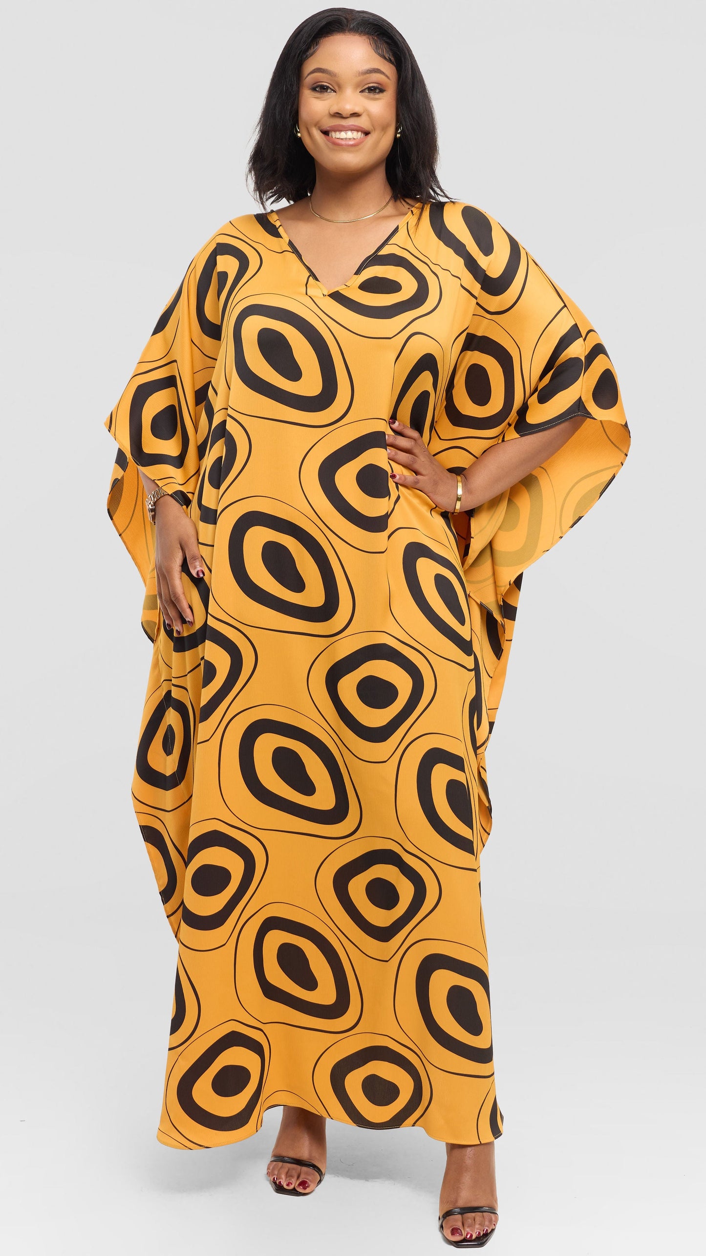 Vivo Amai Maxi Kaftan In Textured Satin - Mustard / Black Laisa Print