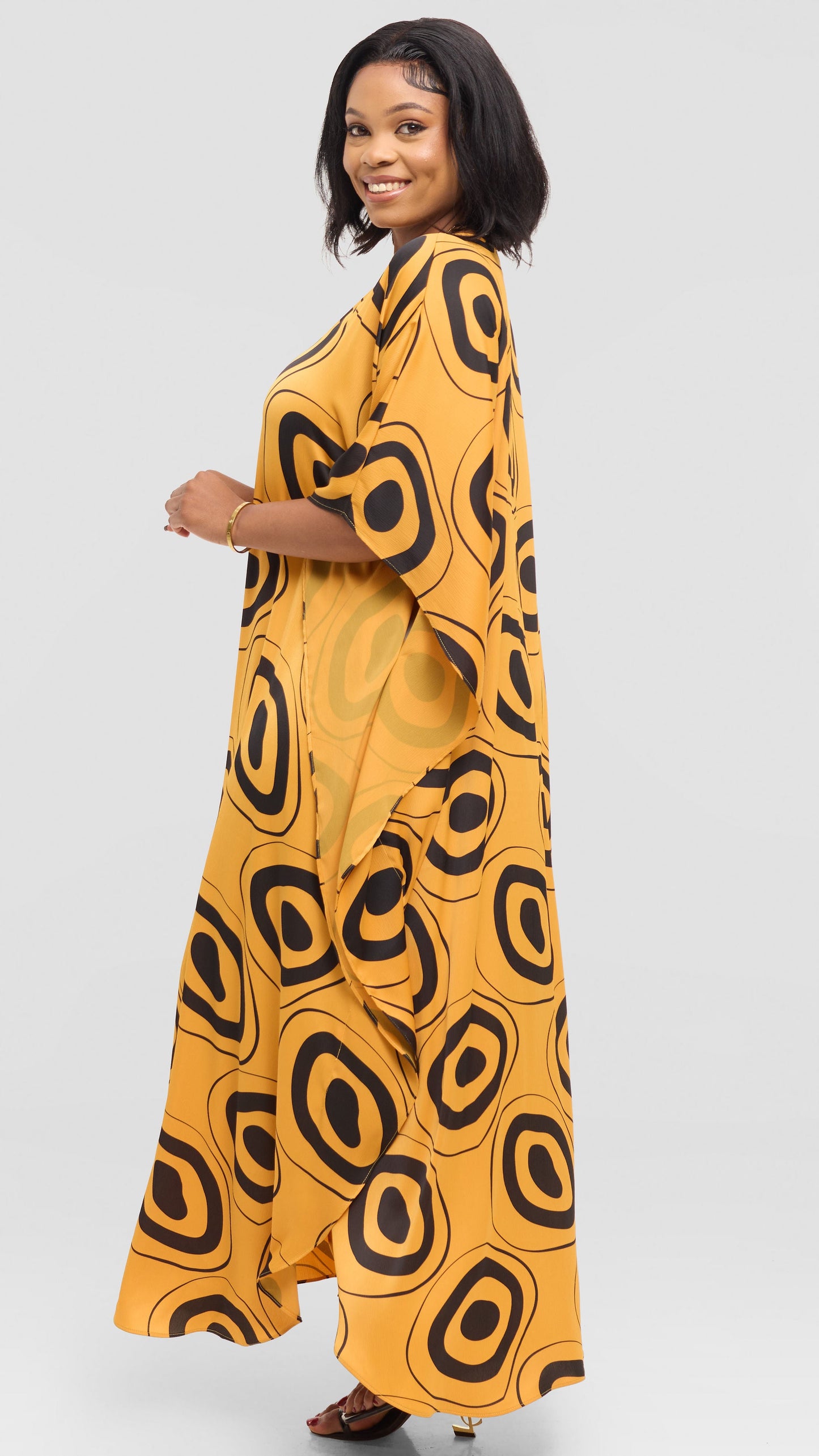 Vivo Amai Maxi Kaftan In Textured Satin - Mustard / Black Laisa Print