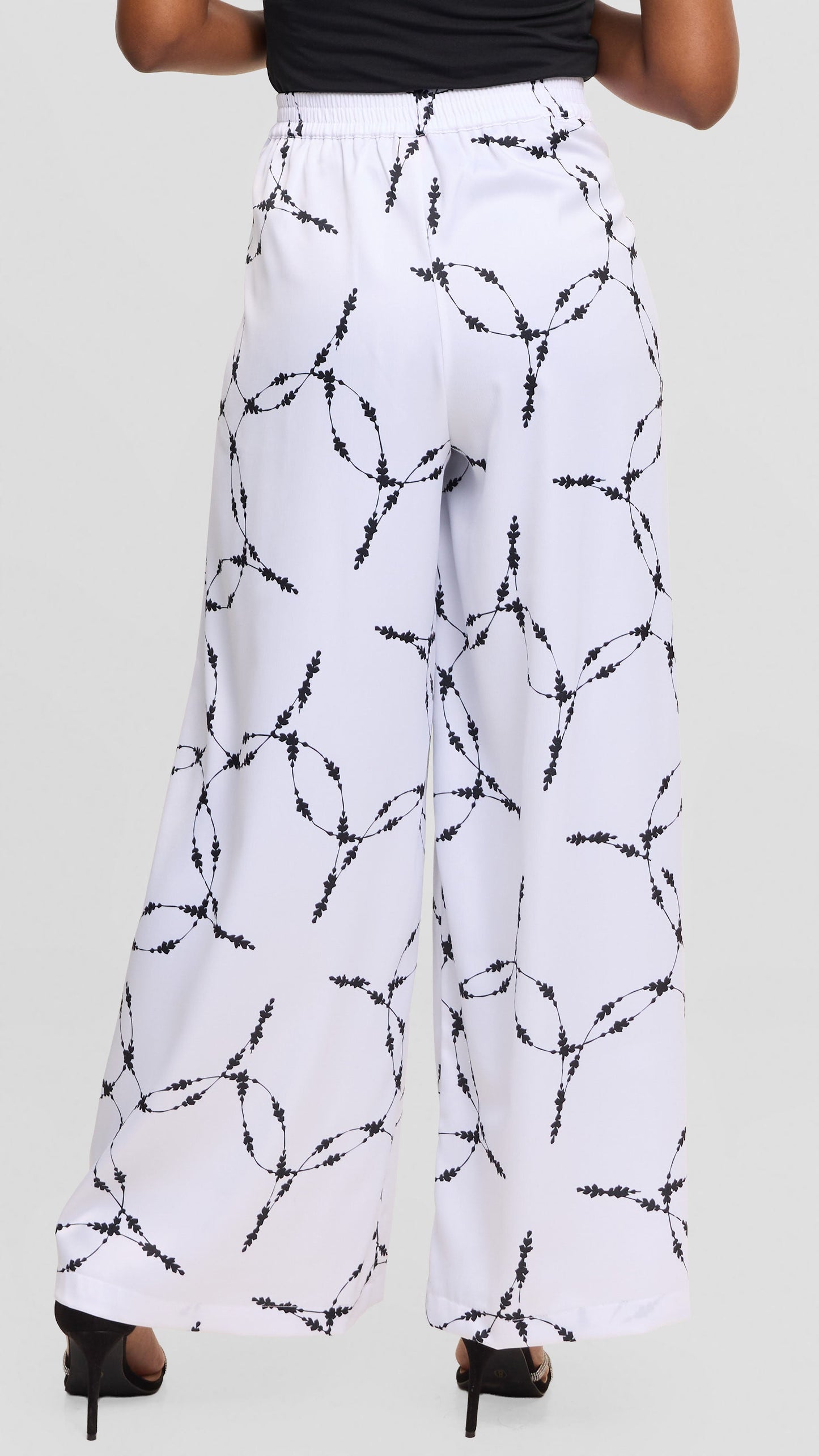 Vivo Essi Wide Leg Pants in Satin - White / Black Shina Print