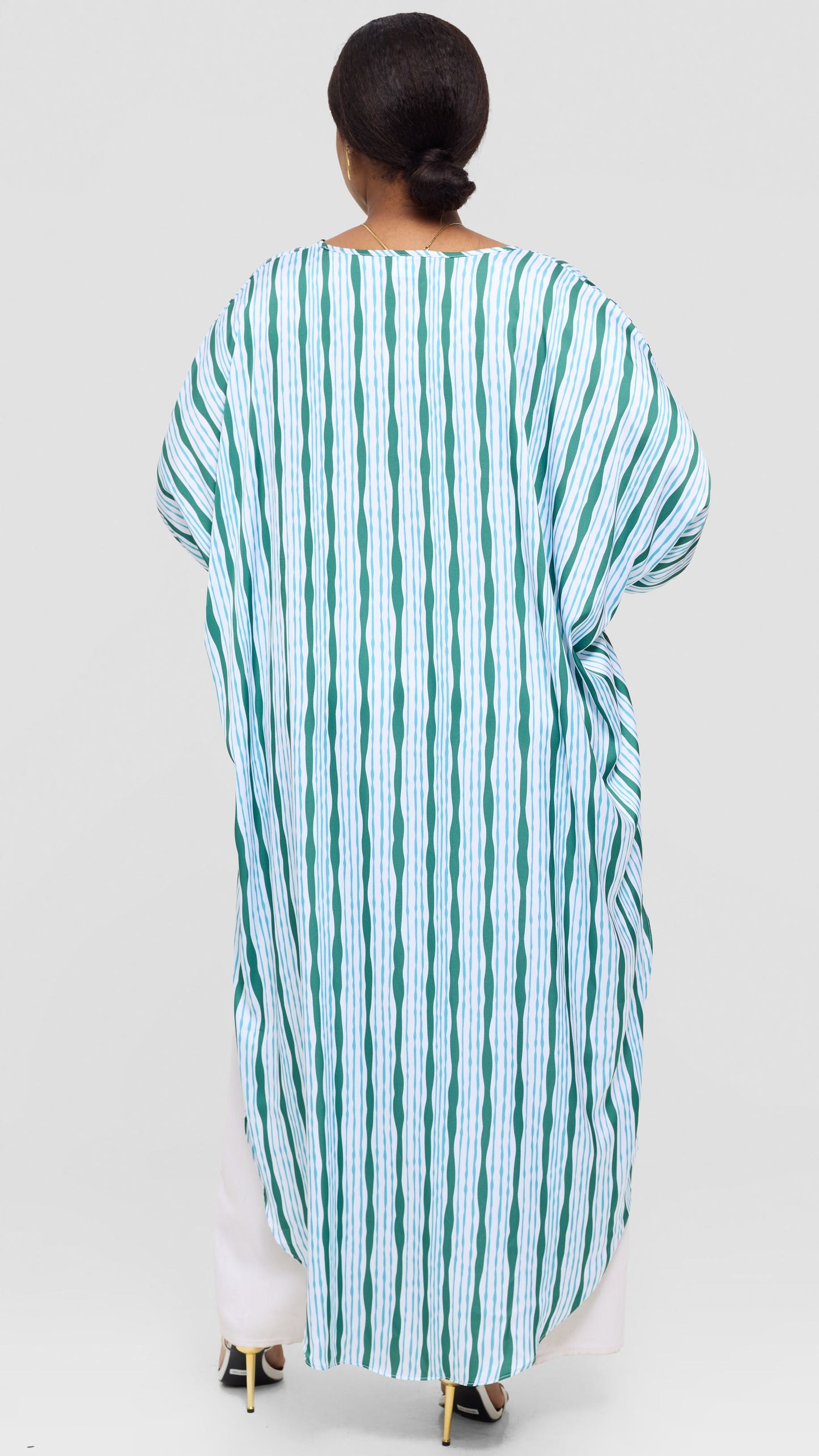 Vivo Essi Scalloped Maxi Top in Satin - White / Teal Huwa Print