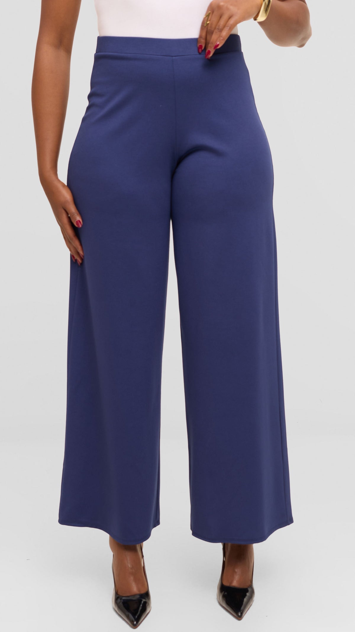 Vivo Wide Leg Pants in Ponte - Navy