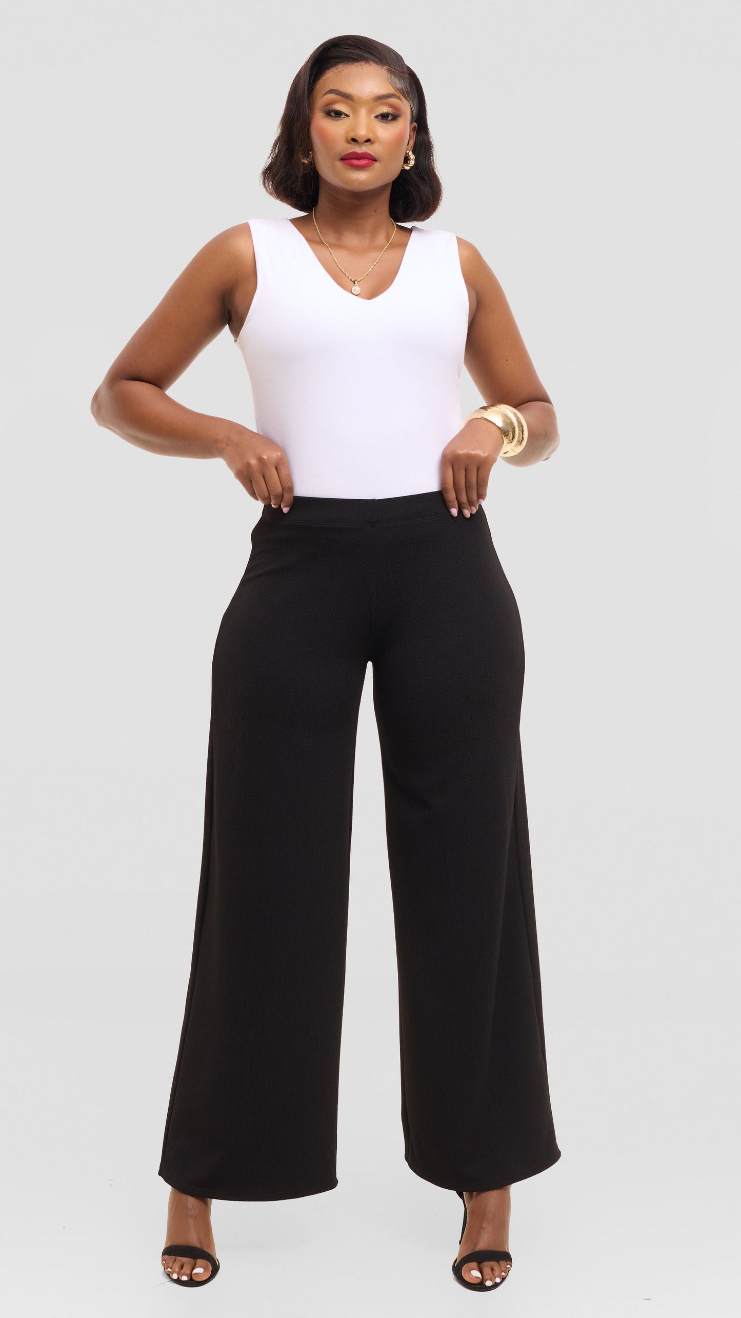 Vivo Chela Wide Leg Pants in Stretch Rib - Black