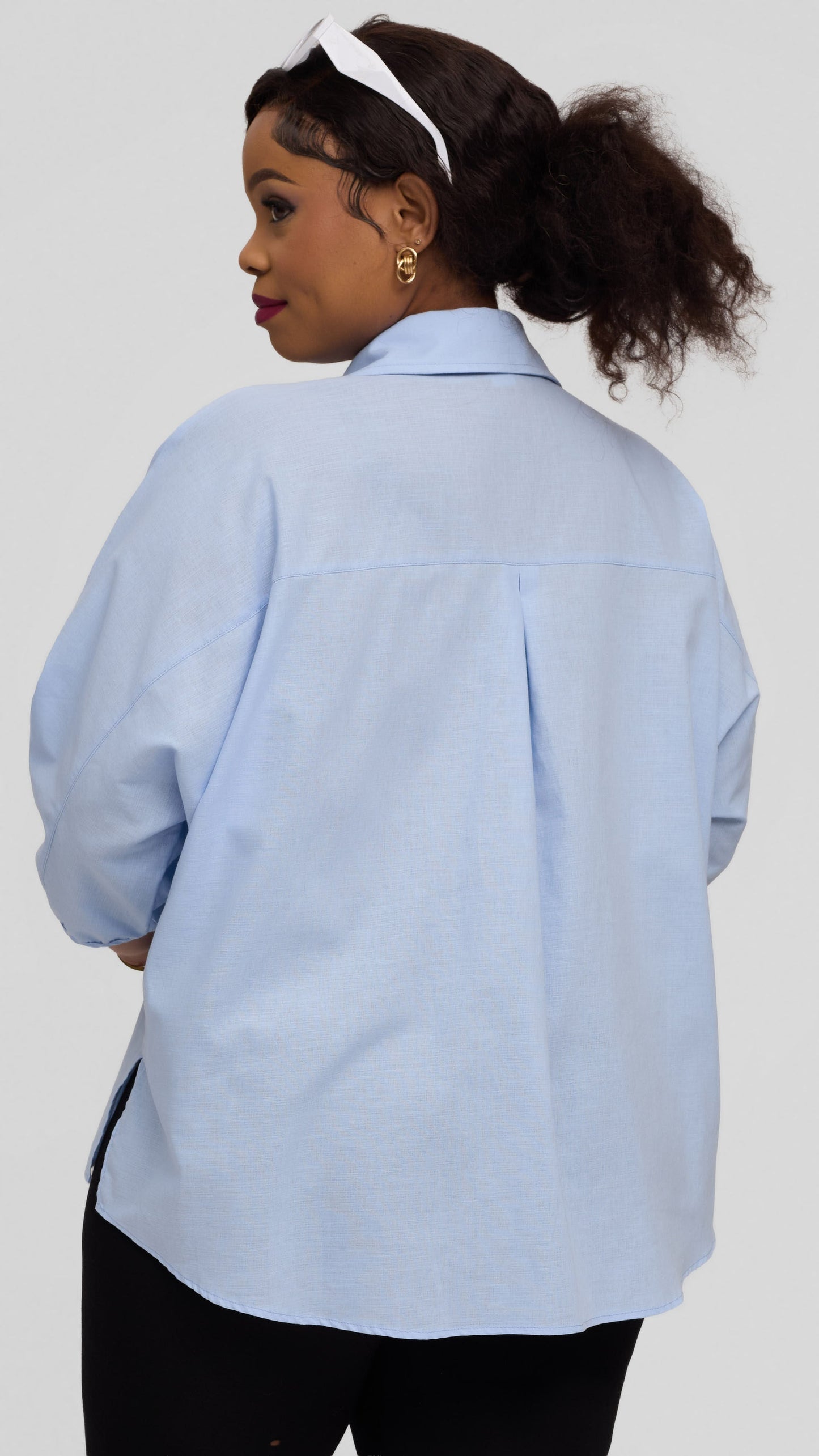 Safari by Vivo Back Pleat Loose Top in Linen Blend - Light Blue