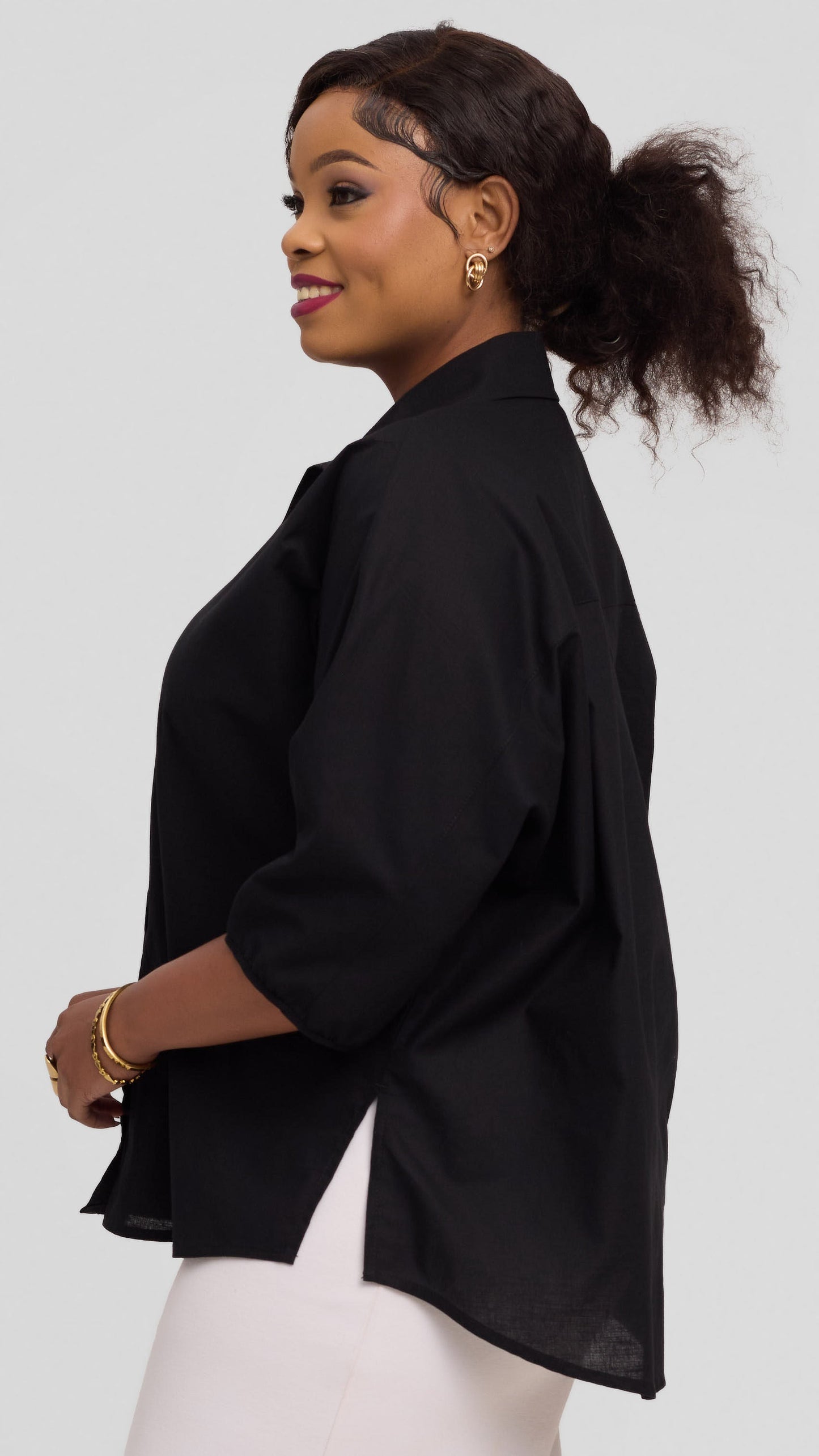 Safari by Vivo Back Pleat Loose Top in Linen Blend - Black