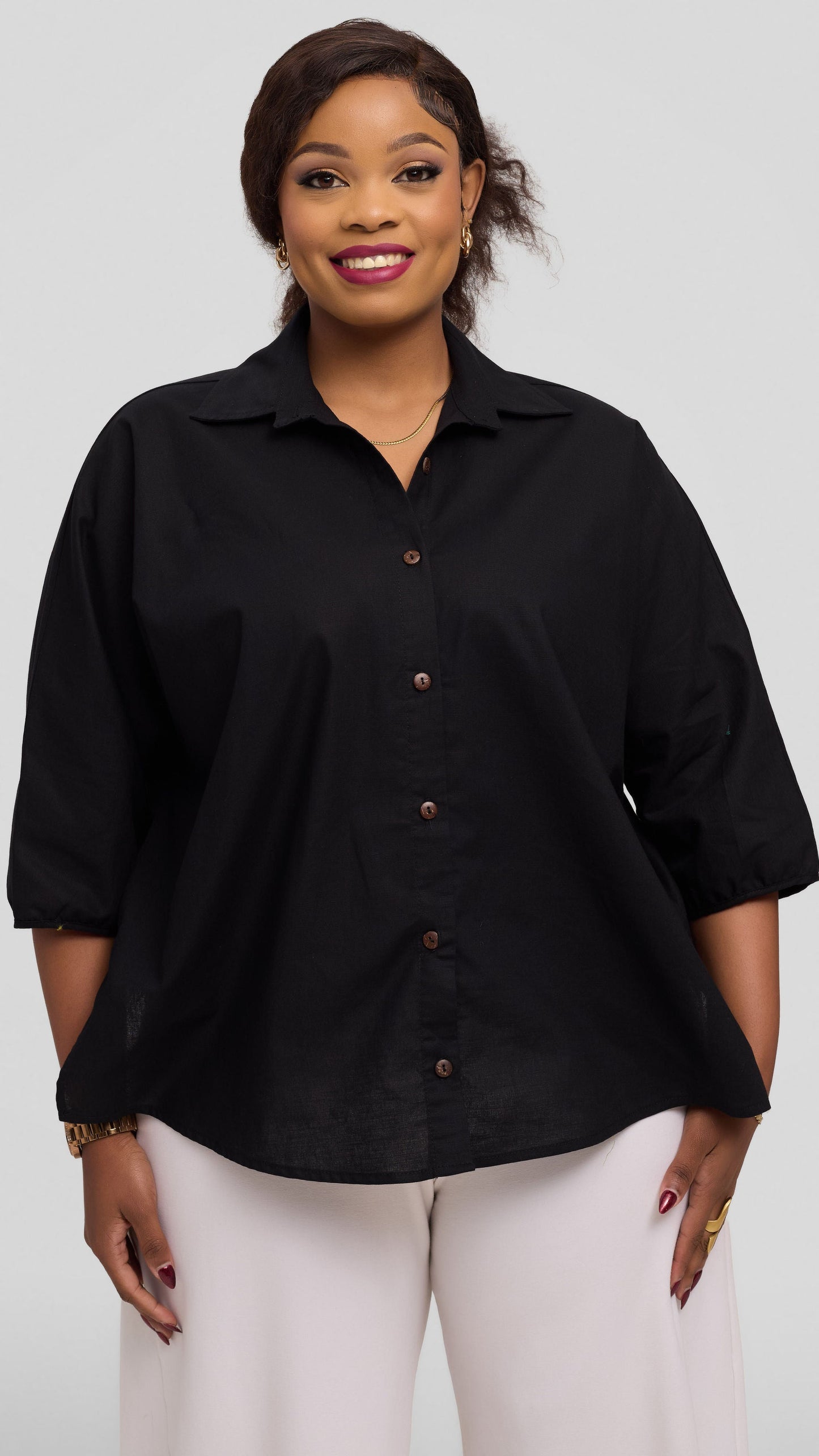 Safari by Vivo Back Pleat Loose Top in Linen Blend - Black