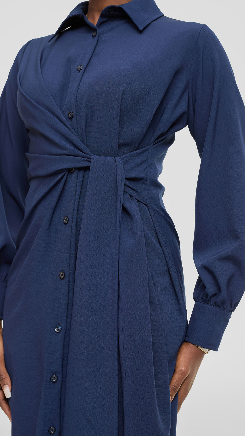 Vivo Long Sleeve Tie Dress in Crepe - Navy