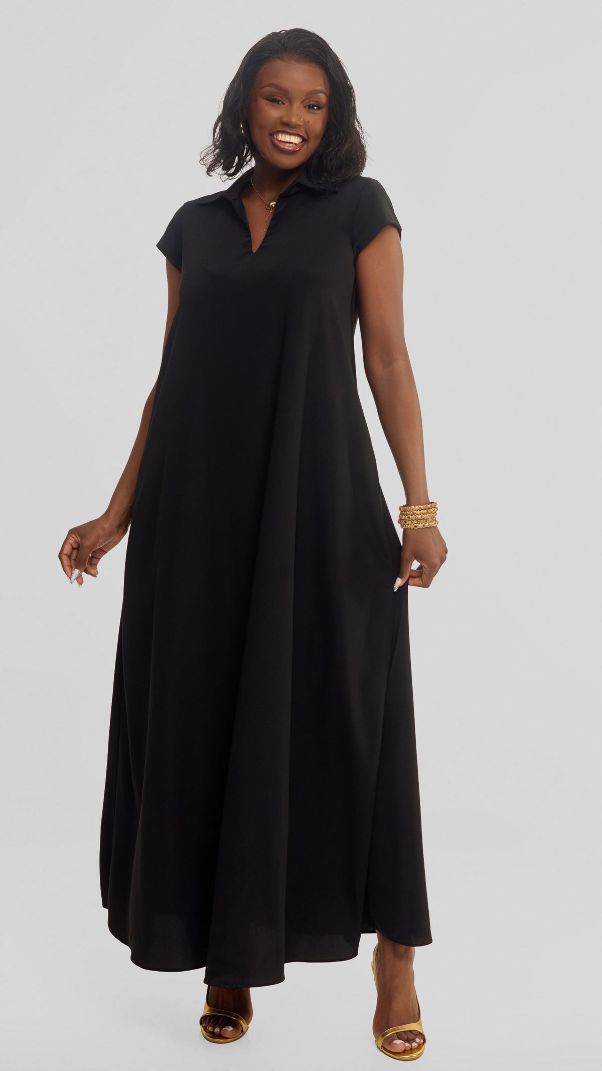 Vivo Zuri Cap Sleeve Maxi Dress in Crepe - Black