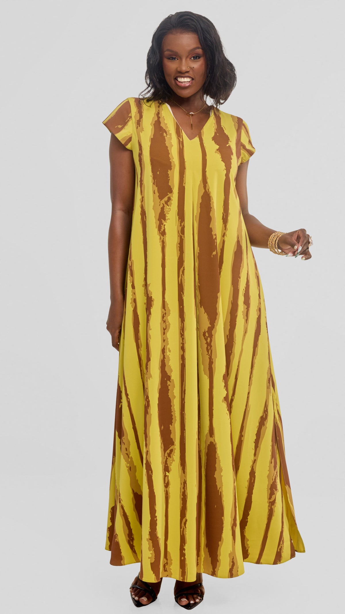 Vivo Kani Cap Sleeve Maxi Dress in Textured Crepe - Olive / Brown Tamasha Print