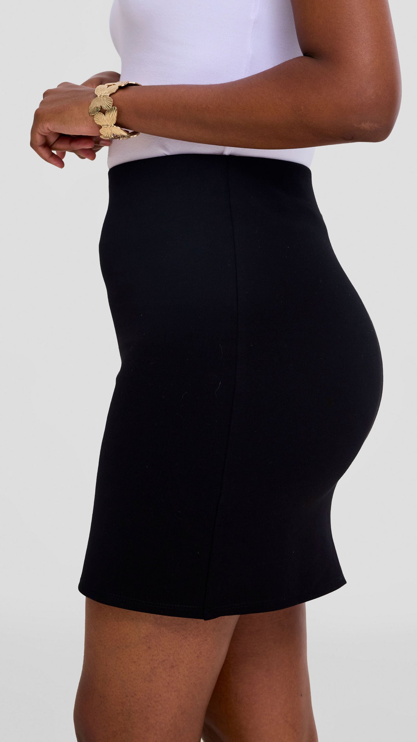 Vivo Studio Mini Pencil Skirt in Ponte - Black