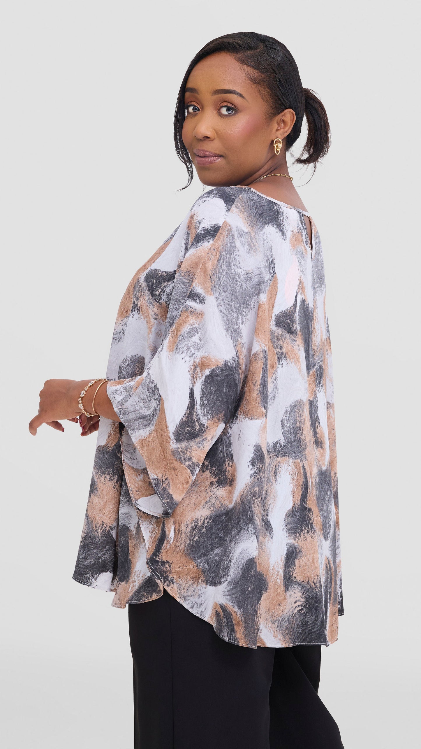 Vivo Sakari Circular Loose Top in Chiffon - Brown / Grey Textured Print