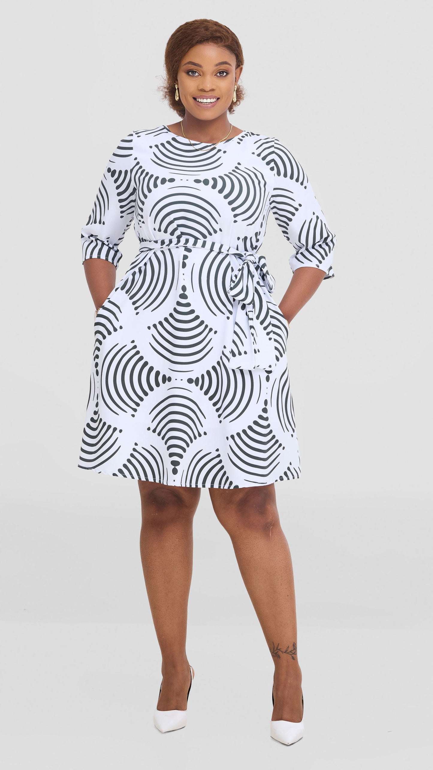 Vivo Laika 3/4 Sleeve Tent Dress In Crepe - White / Dark Green Laki Print