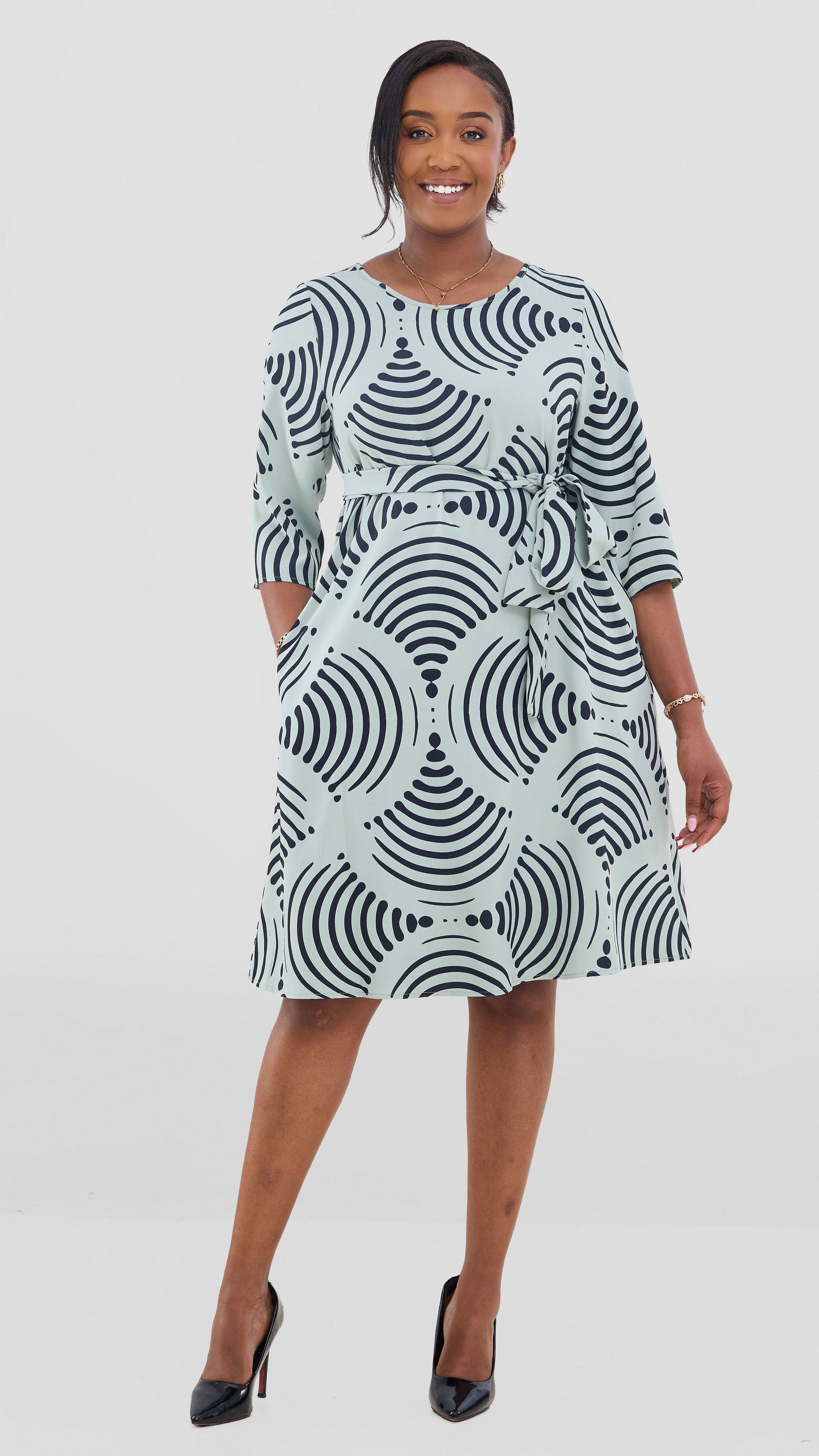 Vivo Laika 3/4 Sleeve Tent Dress In Crepe - Mint / Black Laki Print