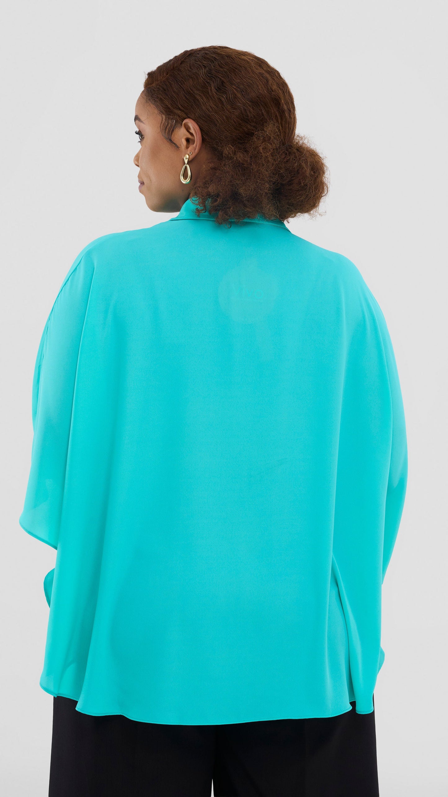 Vivo Iyana Cape Top In Chiffon - Sea Green