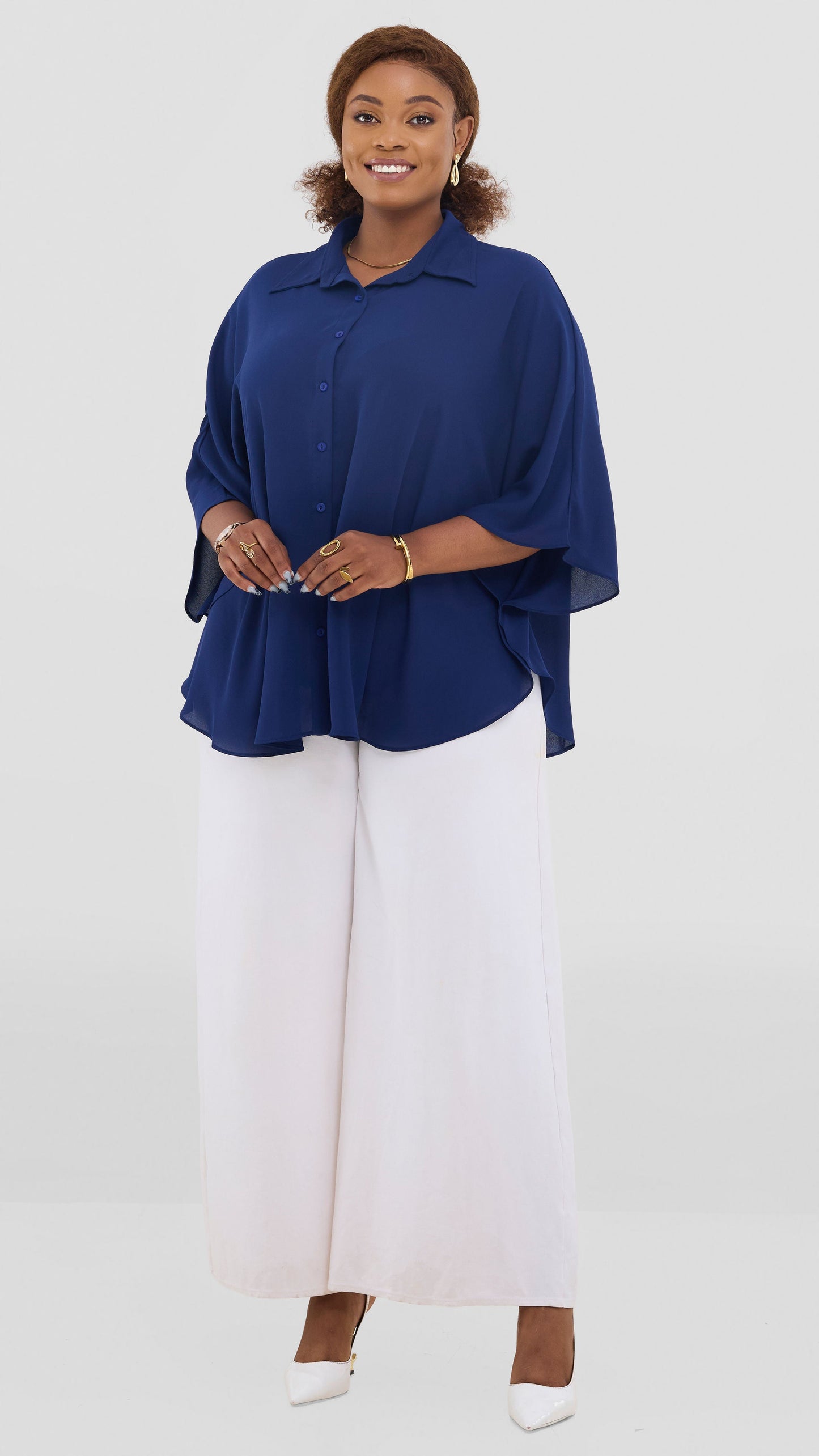Vivo Iyana Cape Top In Chiffon - Navy