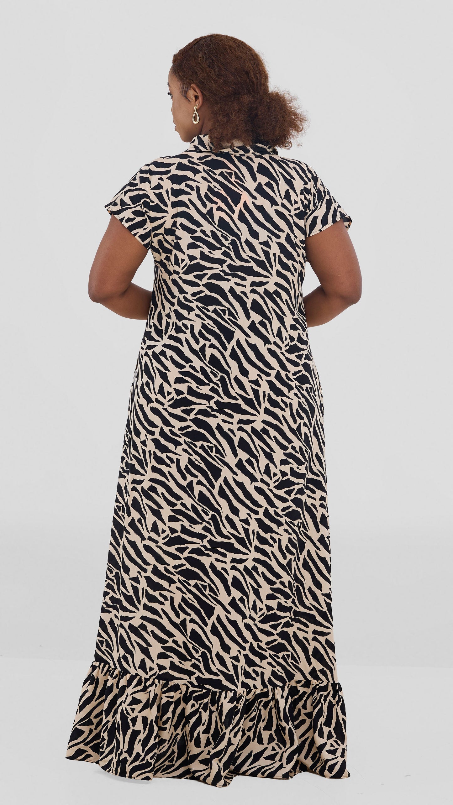 Vivo Maisha Drop Shoulder Maxi Dress In Rayon - Black / Light Tan Print