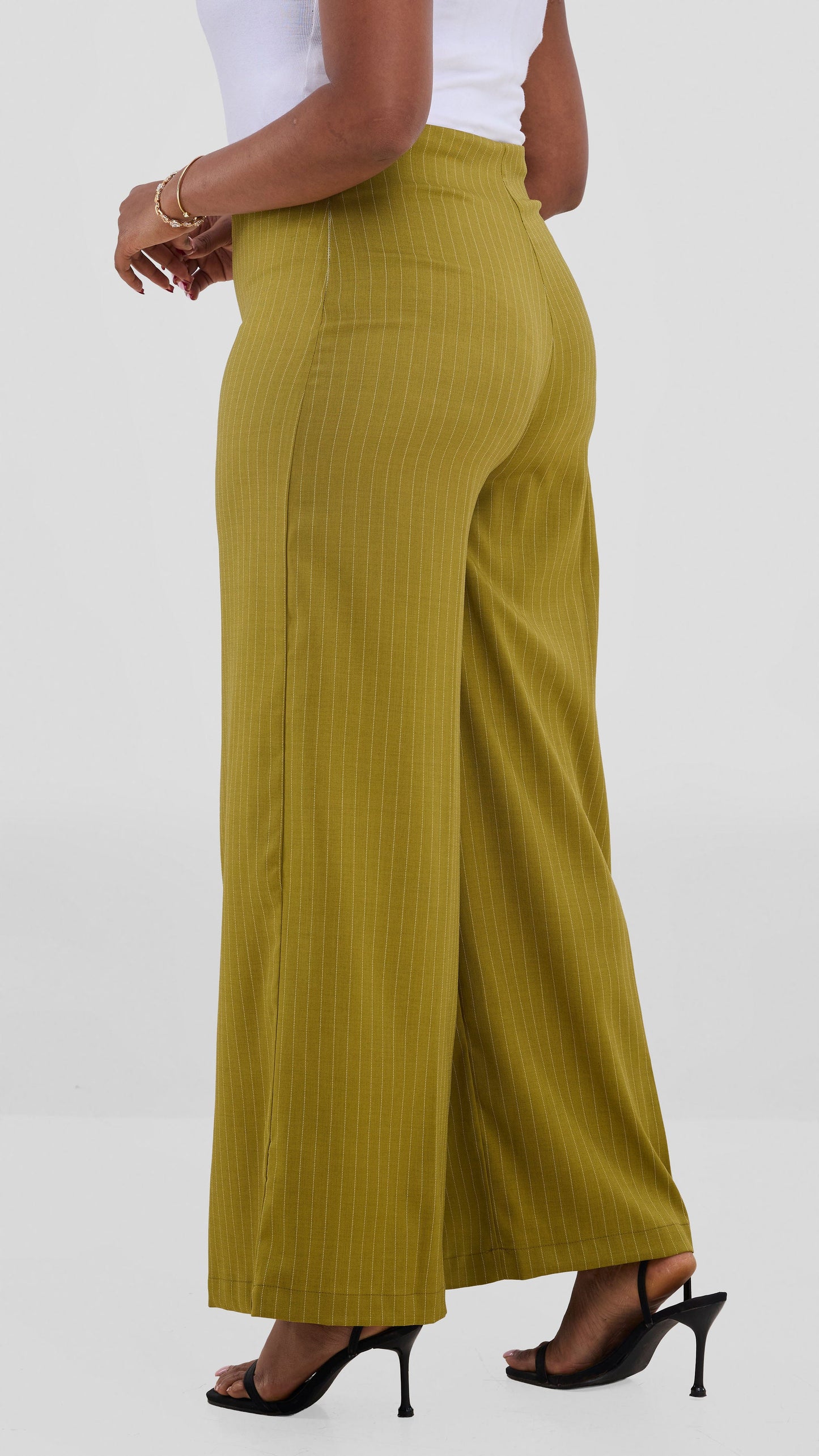 Vivo Studio Striped Pants In Crepe - Olive Striped Print