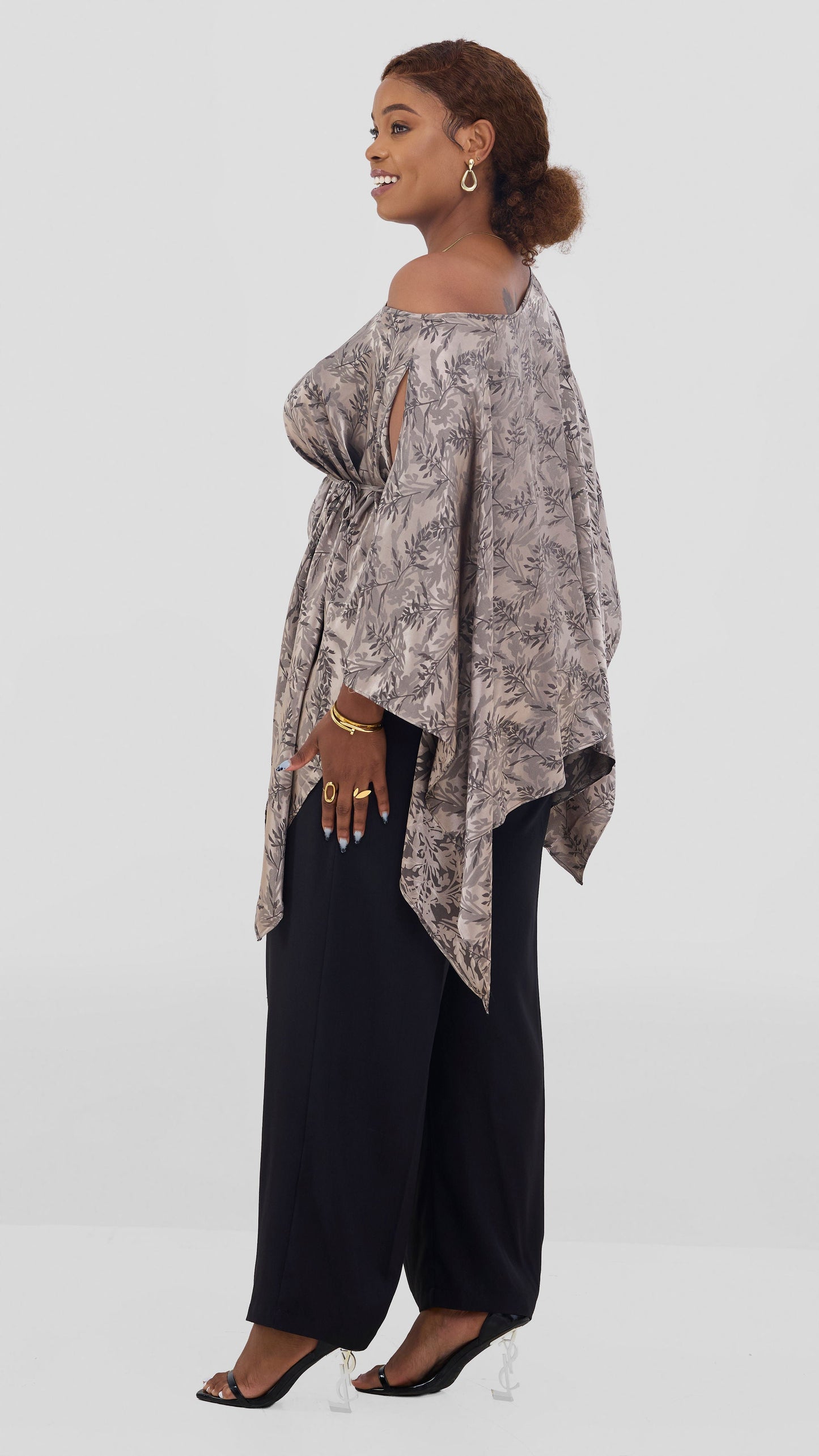 Vivo Multiway Short Kimono in Satin - Hunters Textured Print