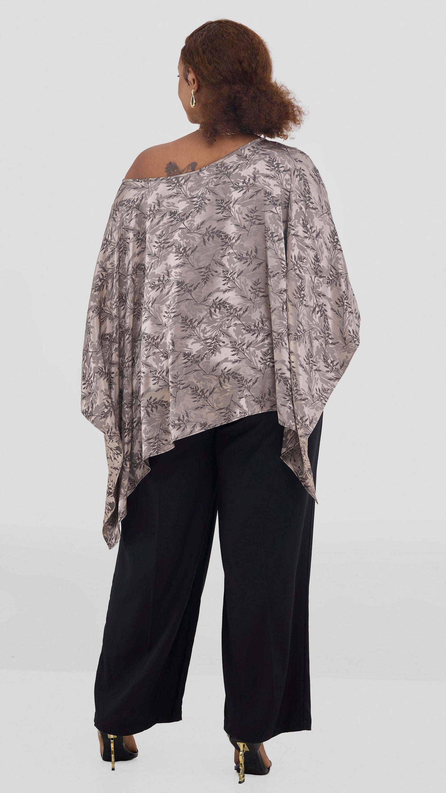 Vivo Multiway Short Kimono in Satin - Hunters Textured Print