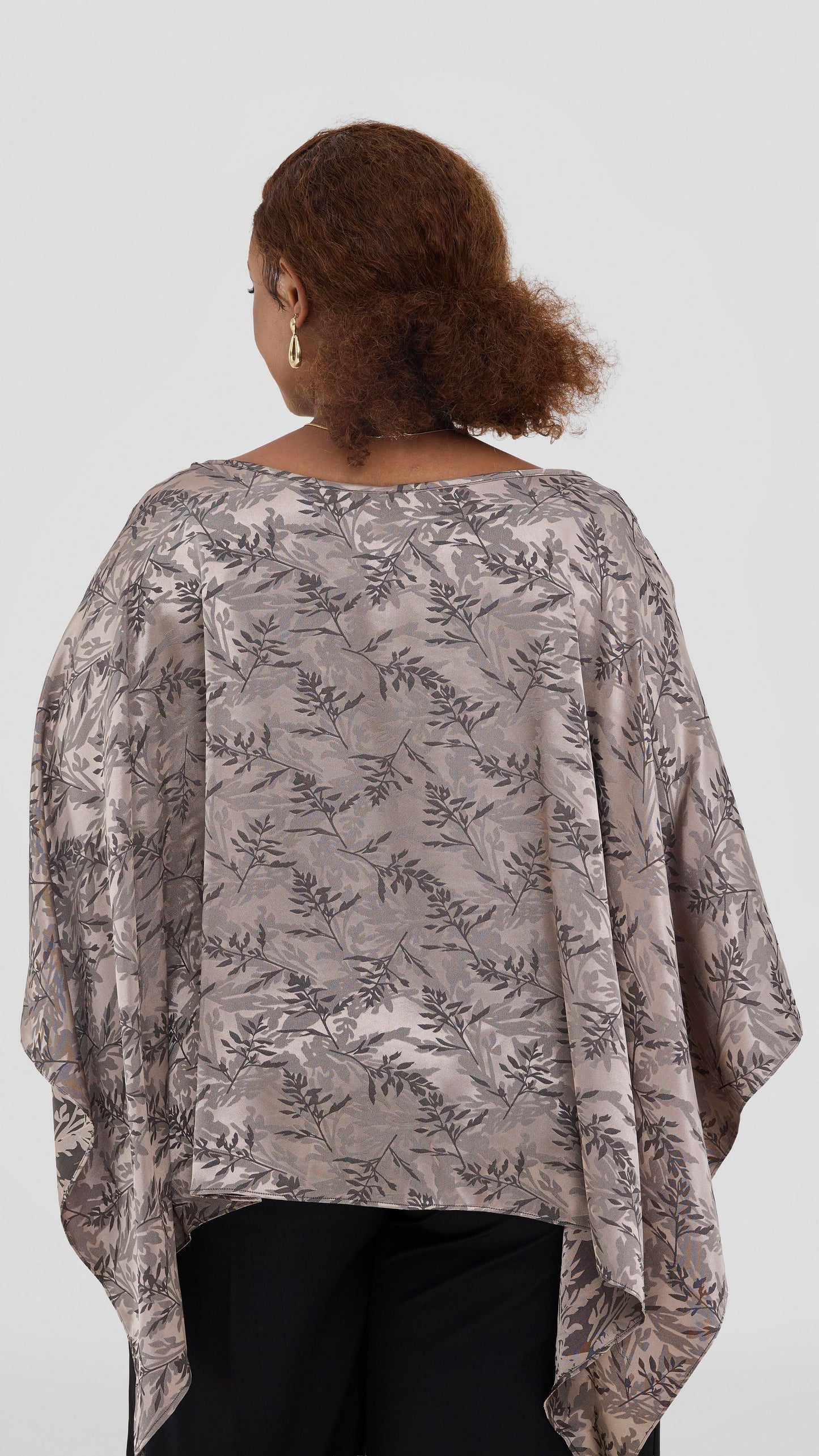Vivo Multiway Short Kimono in Satin - Hunters Textured Print