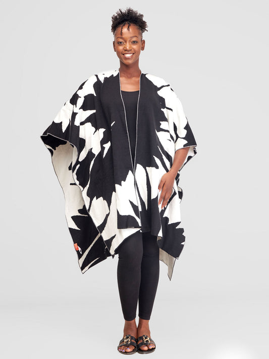 Vivo Reversible Printed Poncho - White  / Black Pepeo  Print