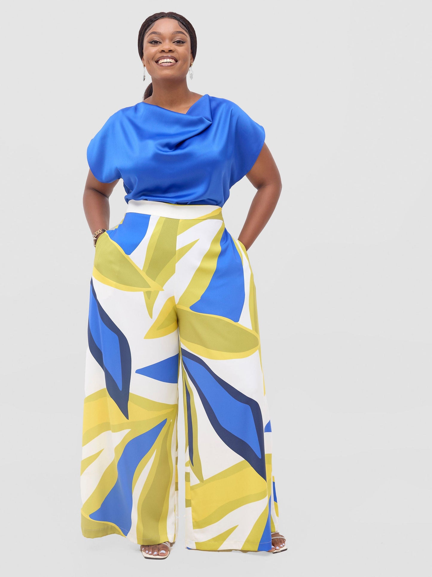 Vivo Kelemi Crepe Wide Leg Pants - Royal Blue  / Green Lana Print