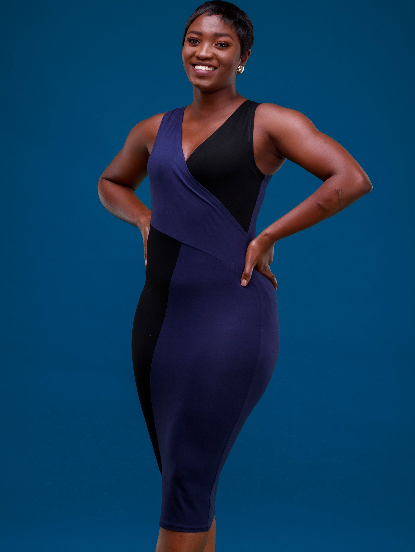 Vivo Zuri V- Neck Bodycon - Navy Blue / Black